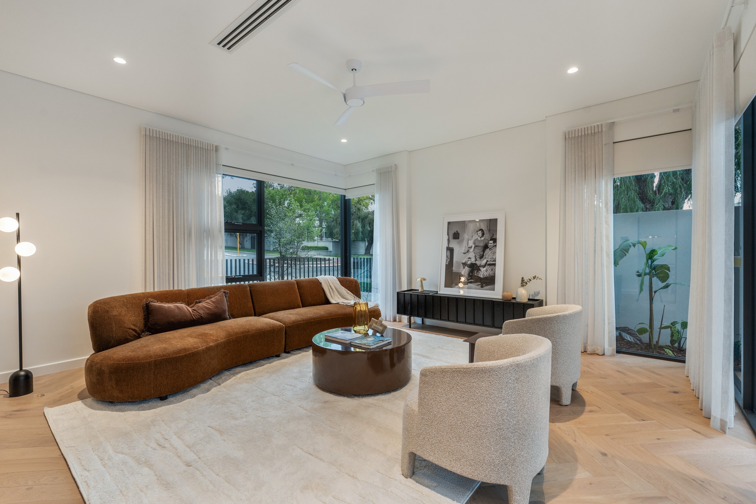 24 Johnston Street, Peppermint Grove, WA 6011