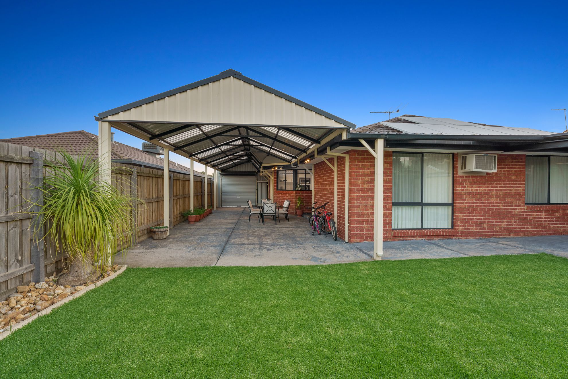 2 Darriwill Close, Delahey, VIC 3037