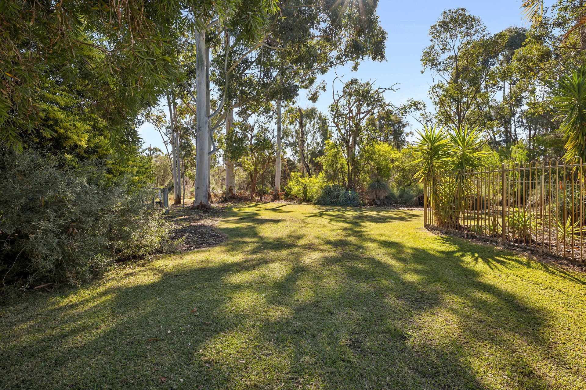 15 Wolfe Road, Banjup, WA 6164