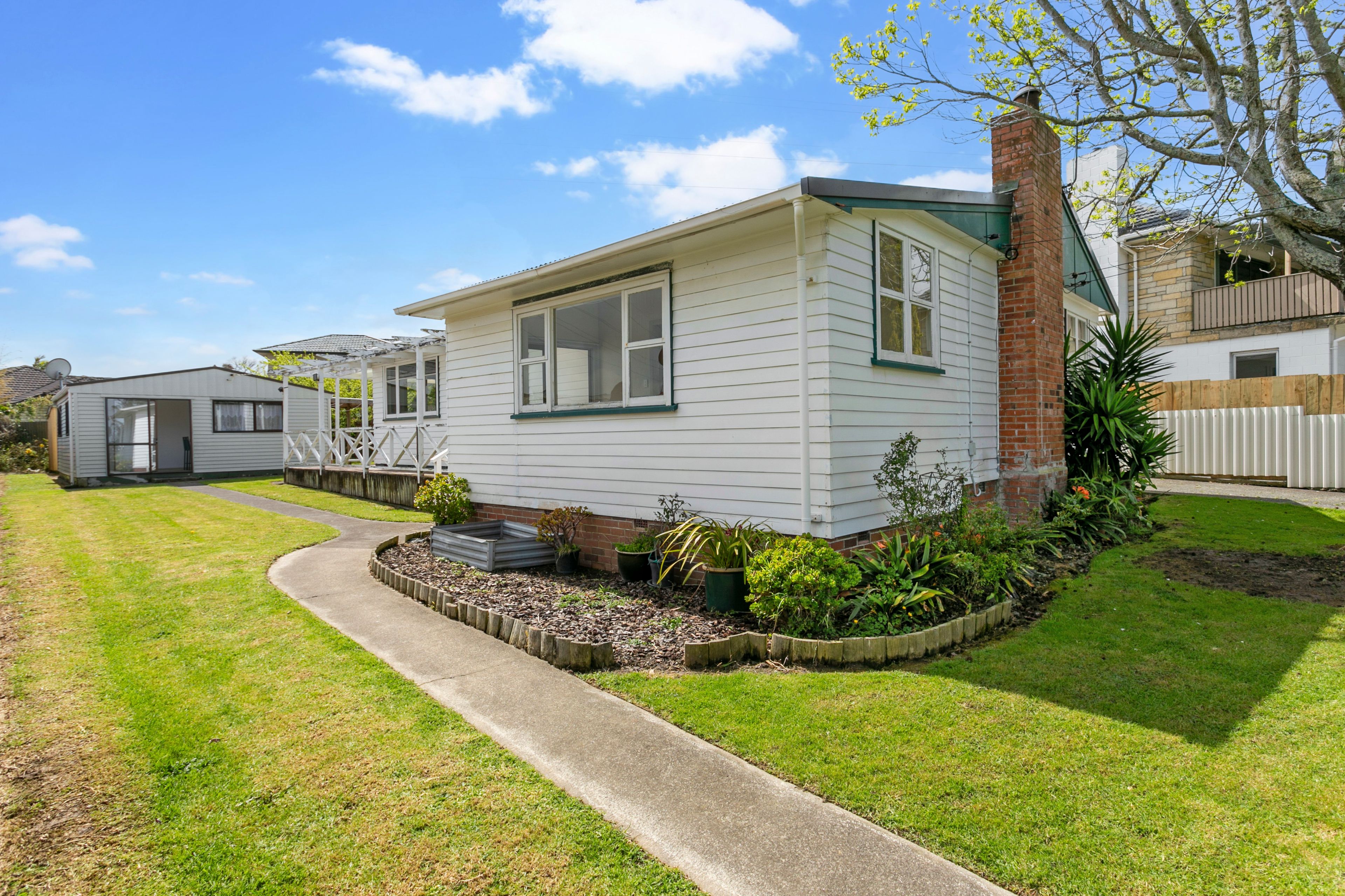 6 Dale Crescent, Pakuranga, Manukau City