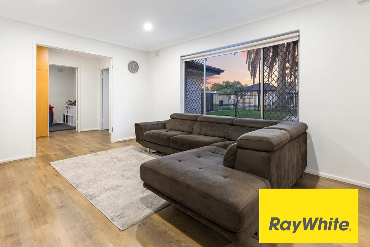 25 Down Crescent, Salisbury Downs, SA 5108