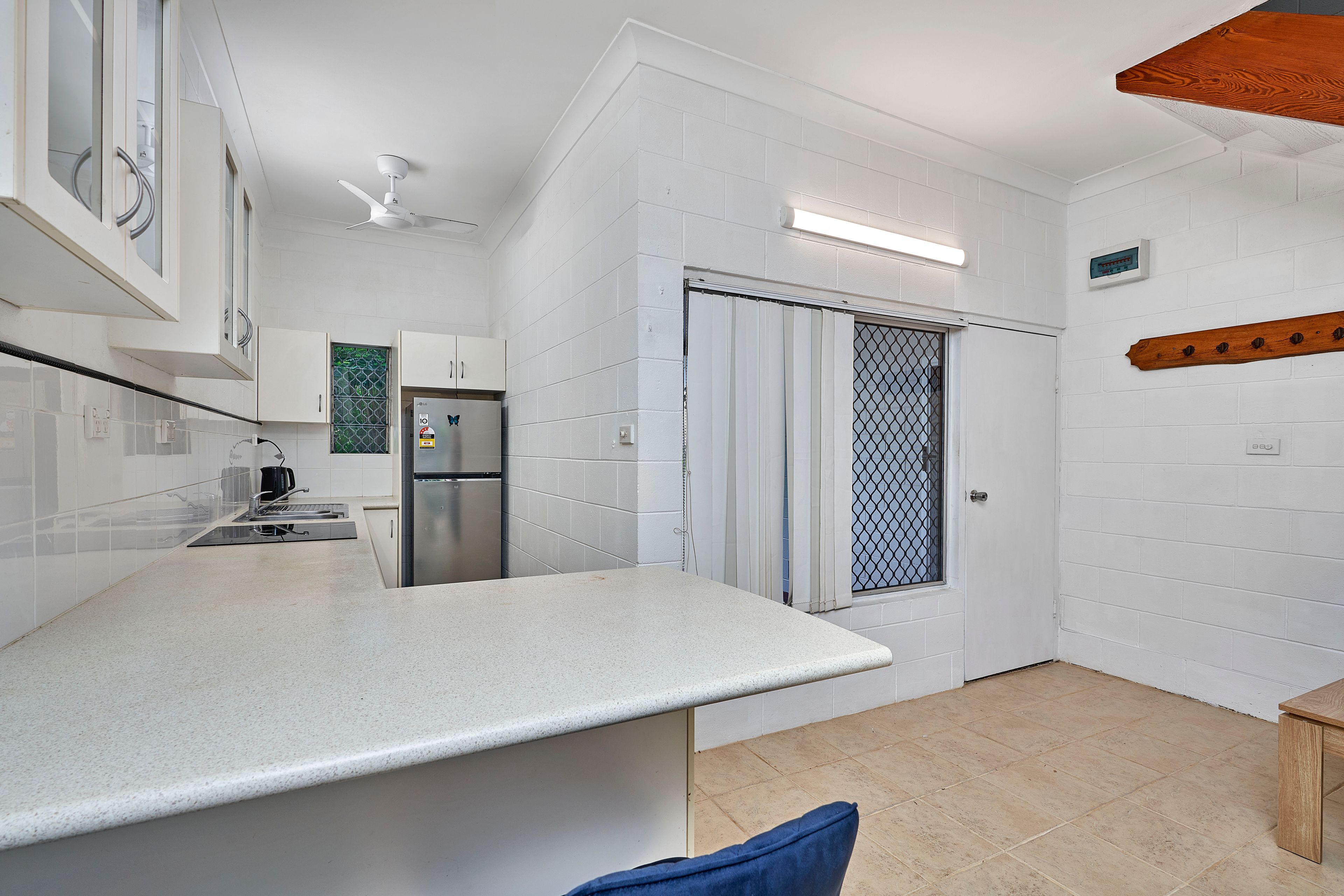 3/10 Crathern Close — photo 3 of 8