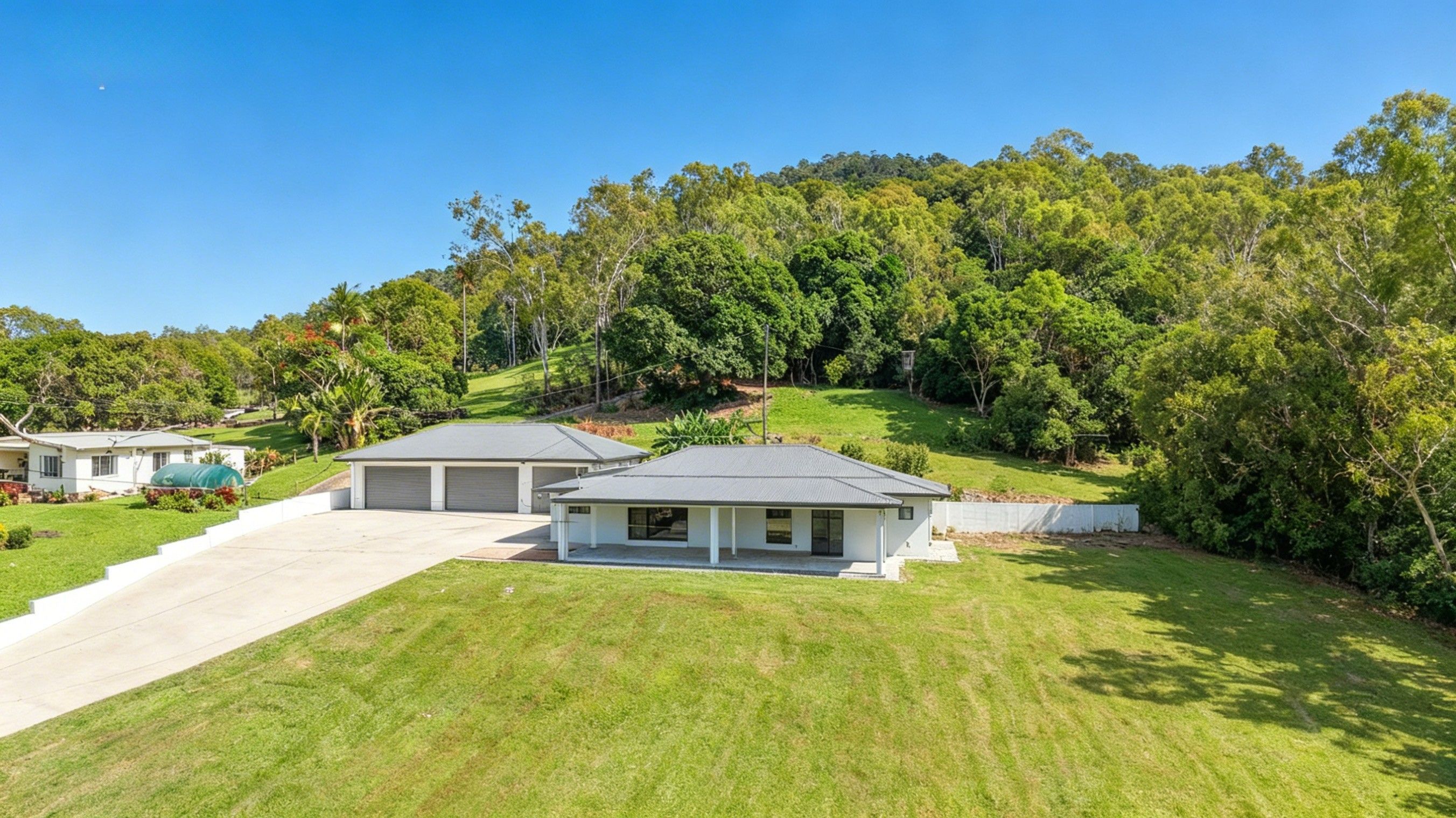 483 Shute Harbour Road — photo from Ray White Whitsunday