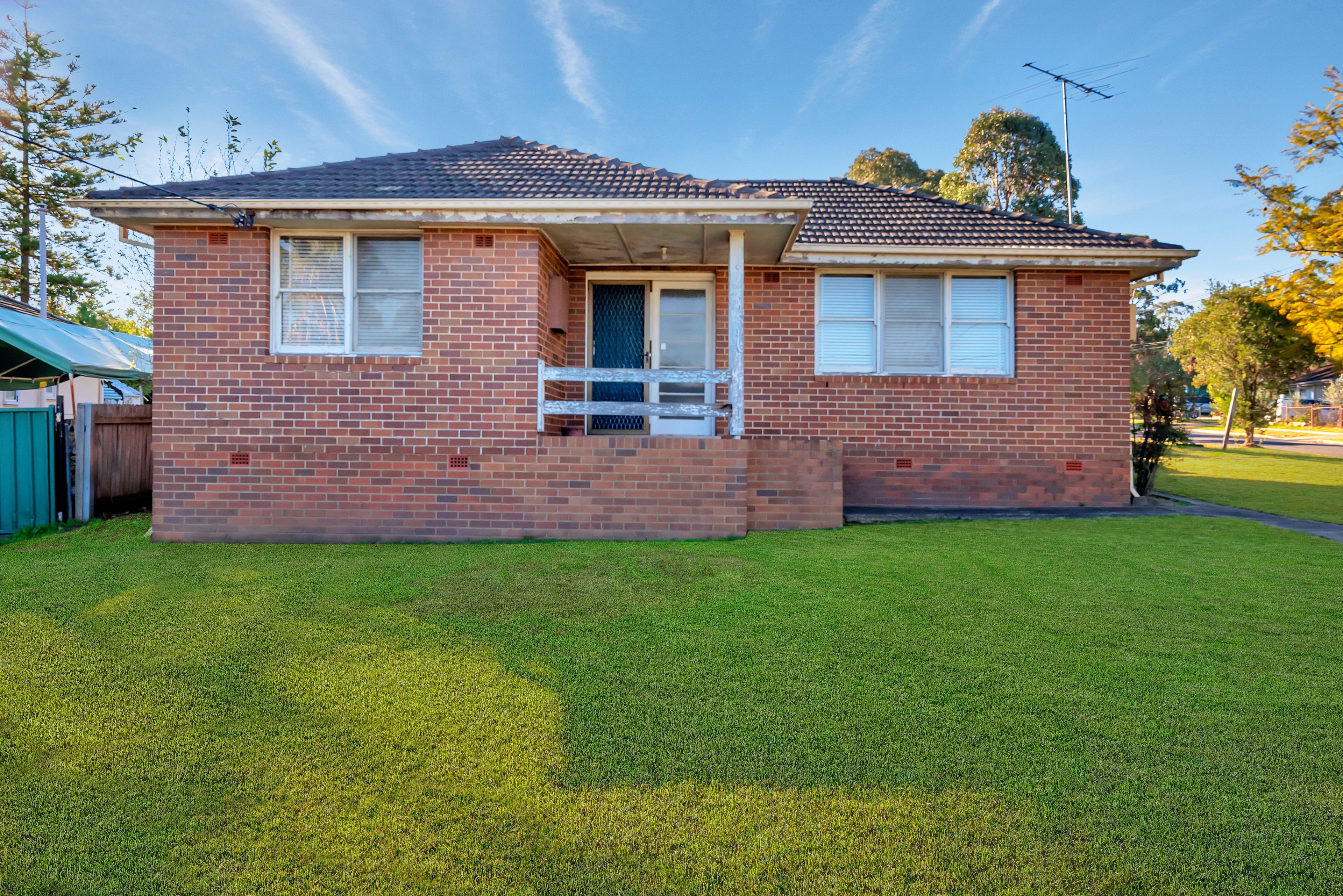 1 Strathdarr Street, Miller, NSW 2168