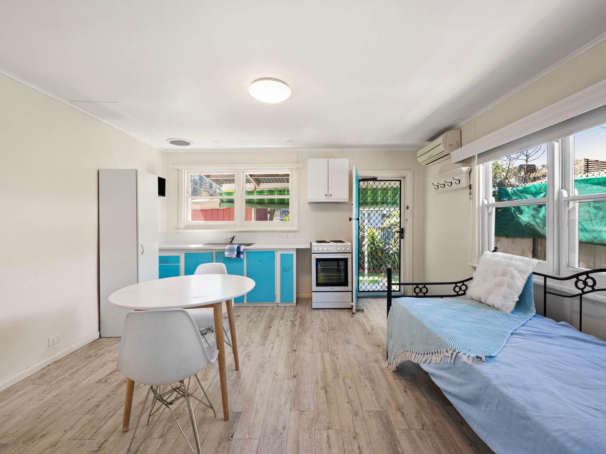 2 Duffy Street — photo 7 of 14