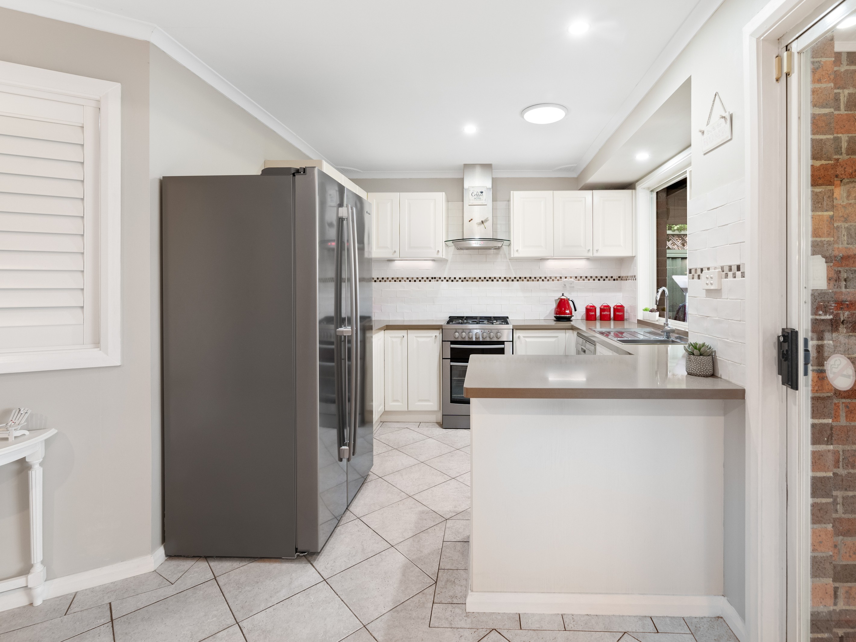 30 Livingstone Avenue, Ingleburn, NSW 2565
