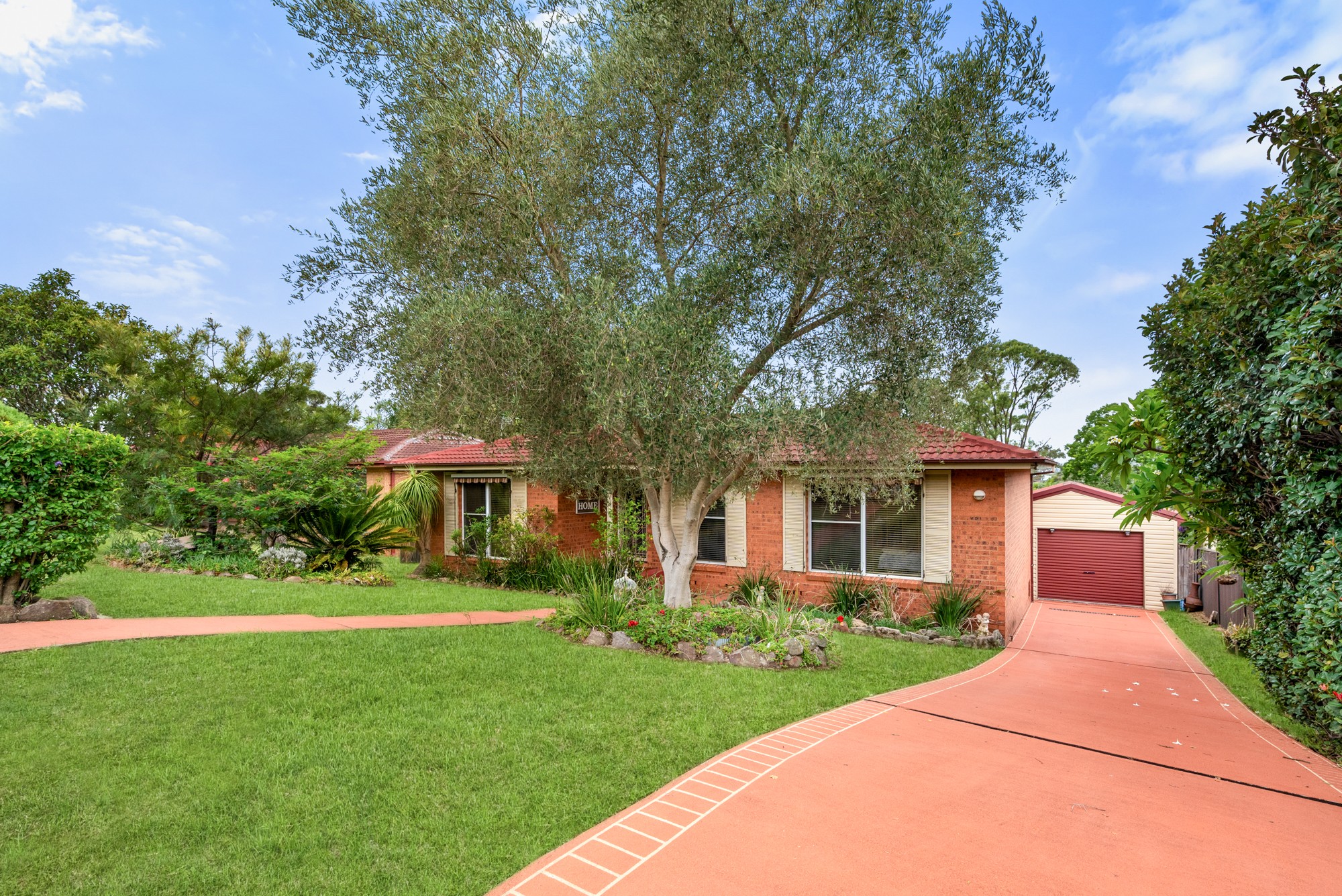28 Lockheed Street, Raby, NSW 2566