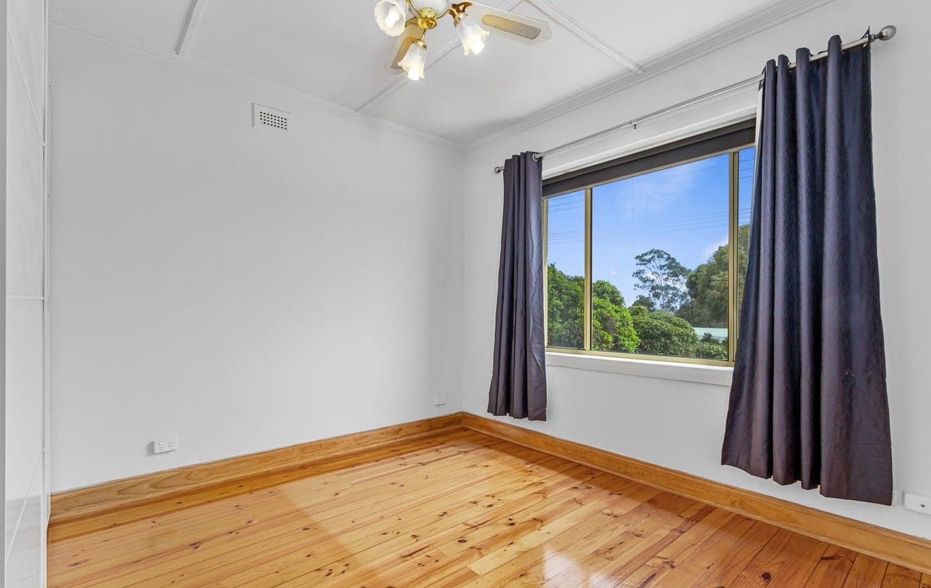 57 Lyndoch Road — photo 5 of 14