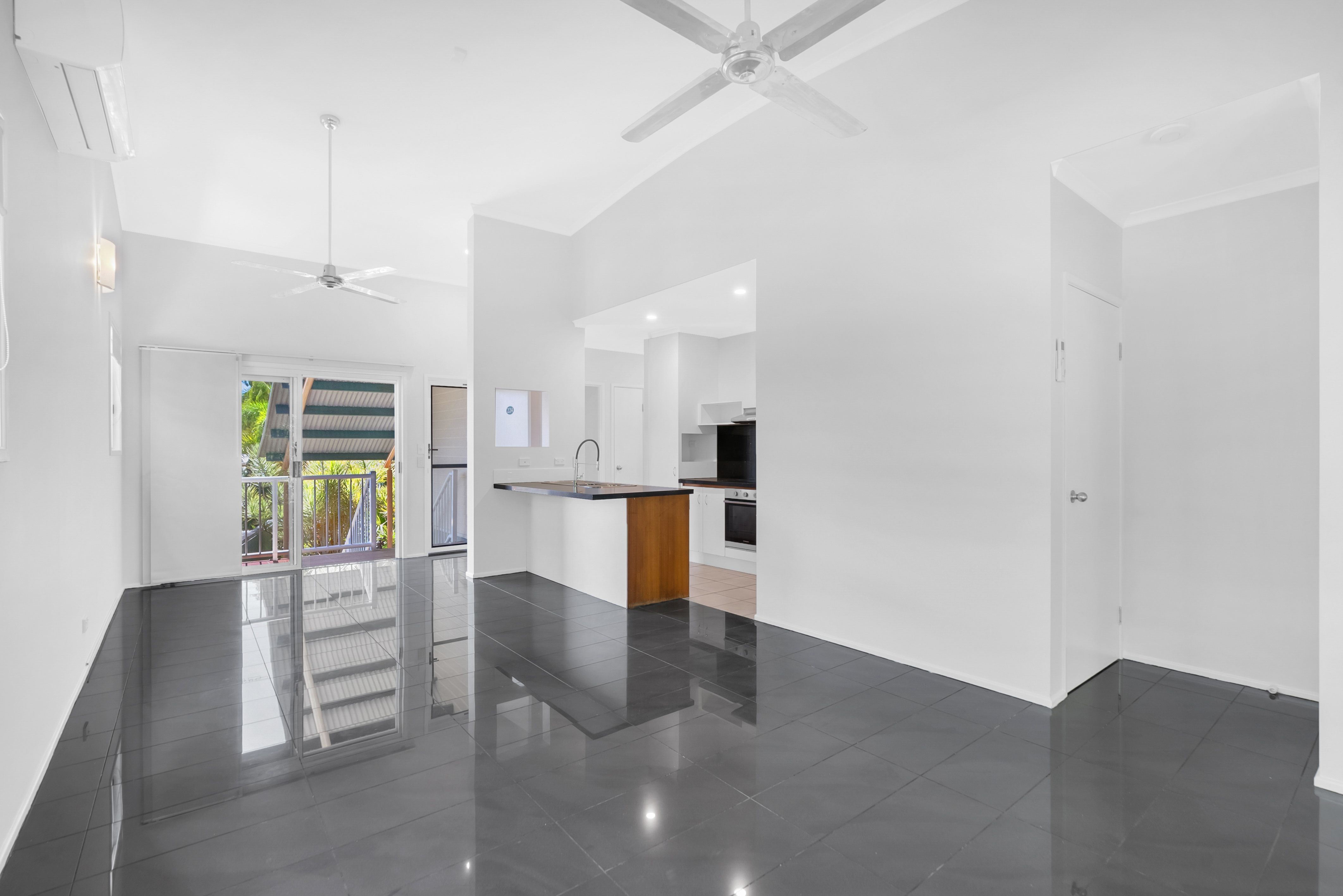 224/2 Keem Street, Trinity Beach, QLD 4879