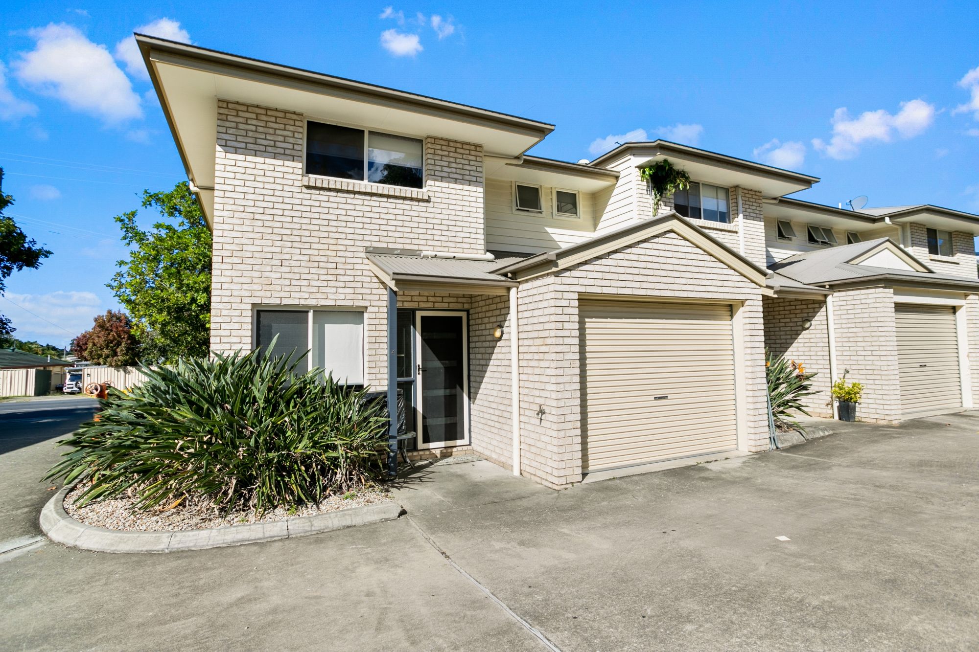 6 Station Road, Burpengary QLD 4505