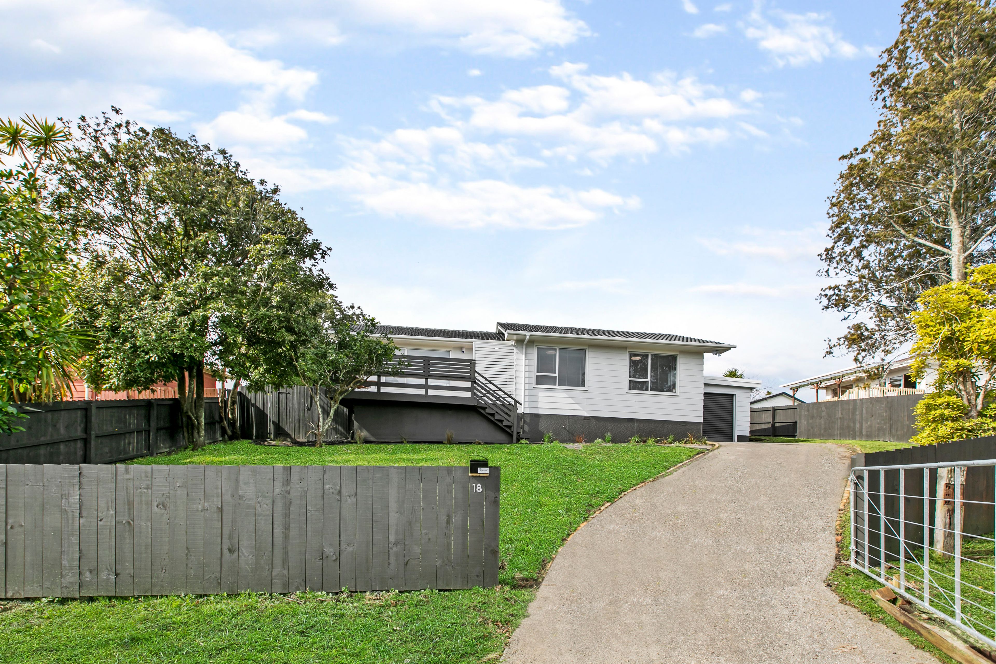 18 Shalimar Place, Clover Park, Manukau City
