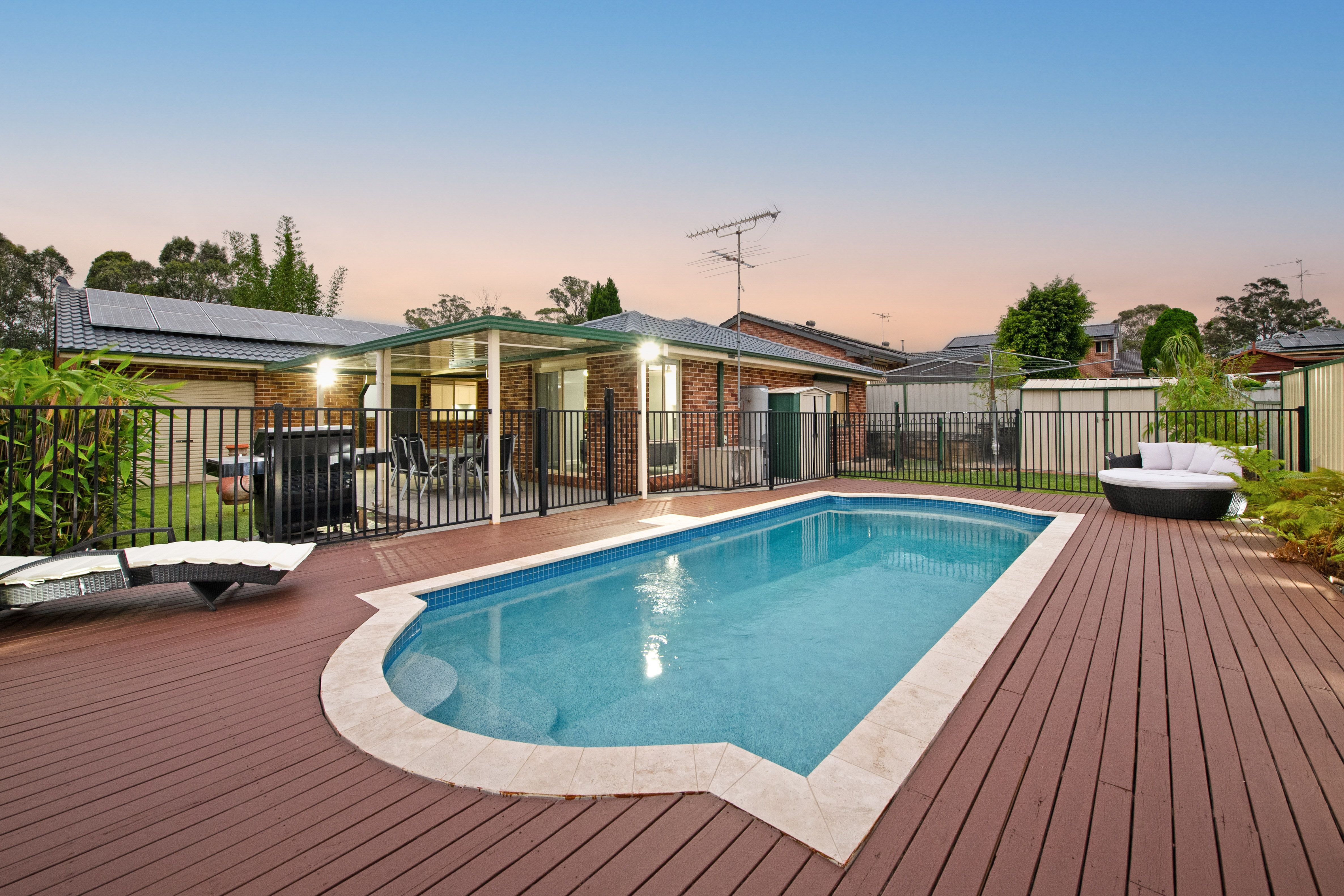 43 Sampson Crescent, Quakers Hill, NSW 2763