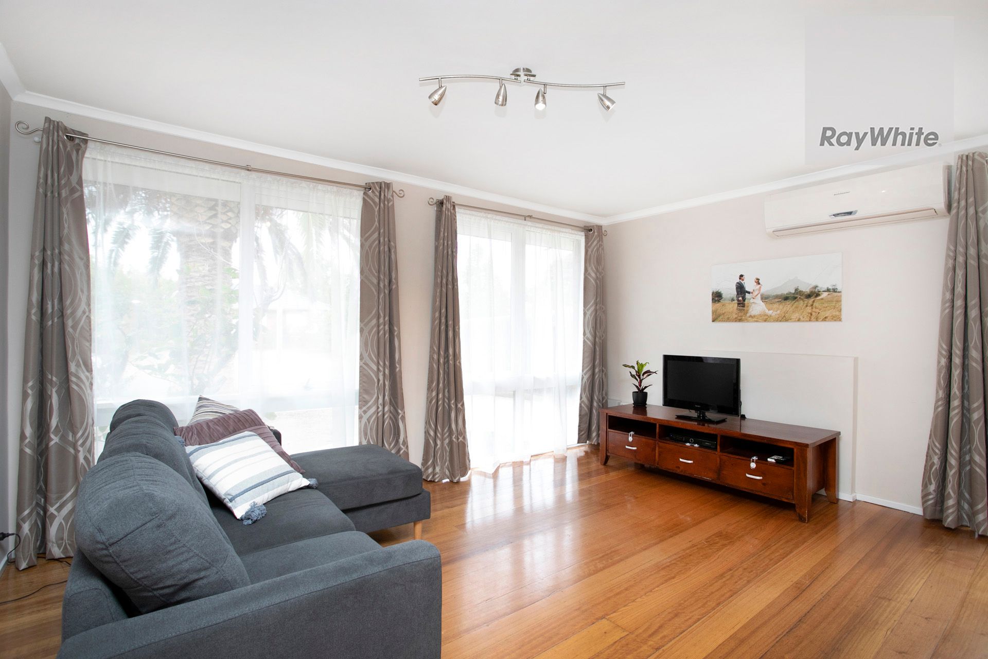 23 Parnell Crescent, Gladstone Park, VIC 3043