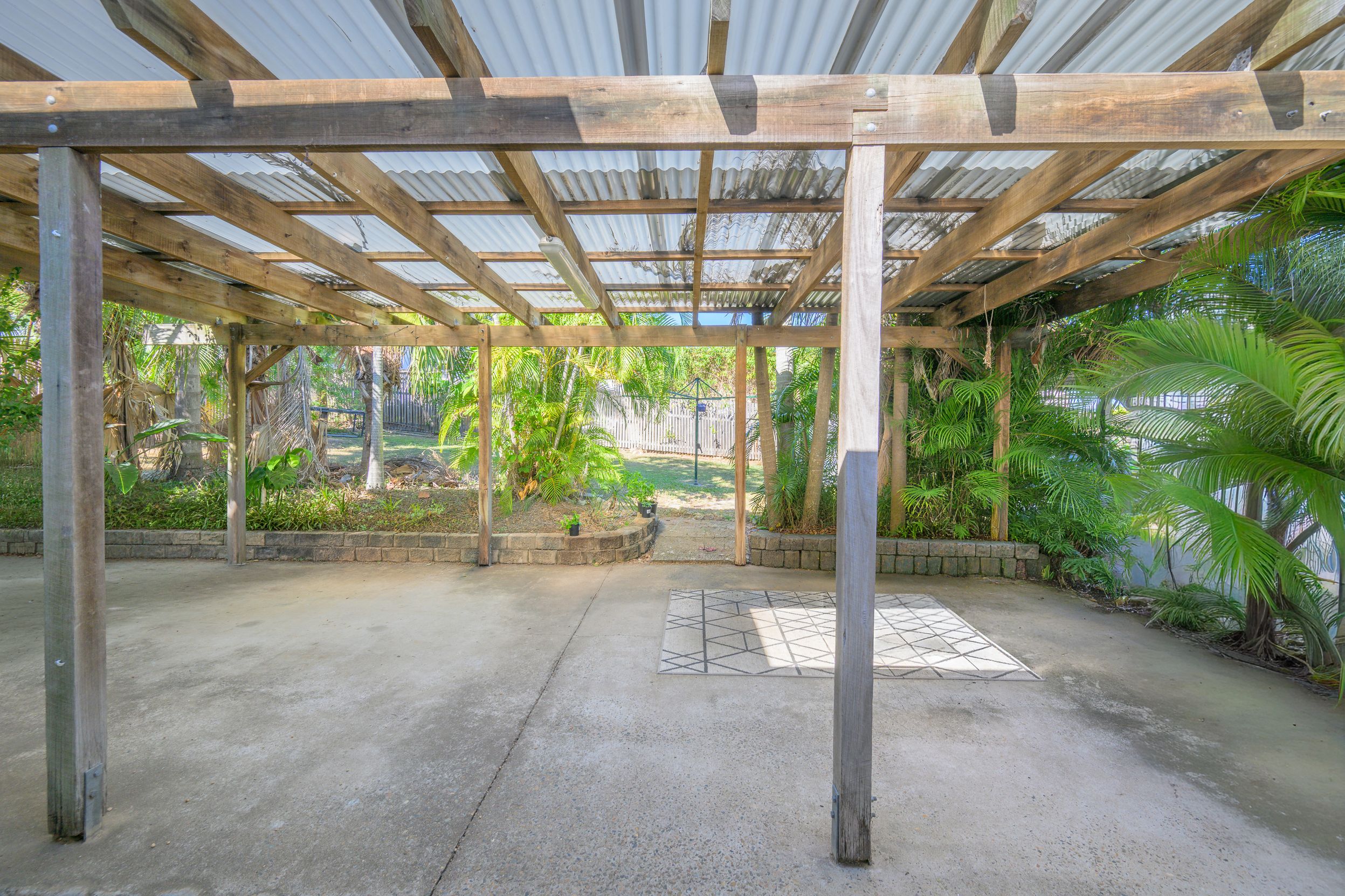 25 Busteed Street — photo 16 of 19
