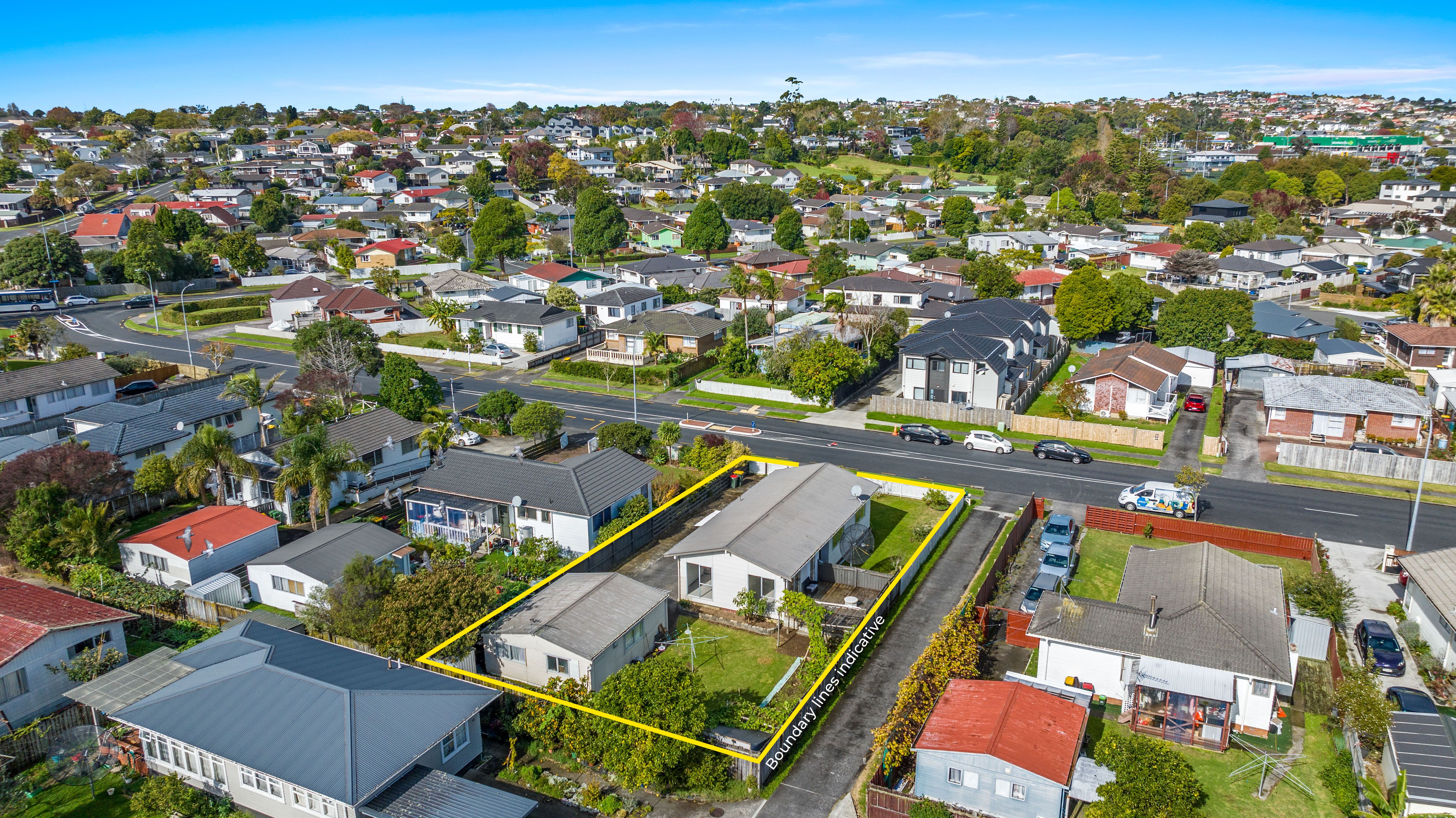 19 Casuarina Road, Half Moon Bay, Manukau City