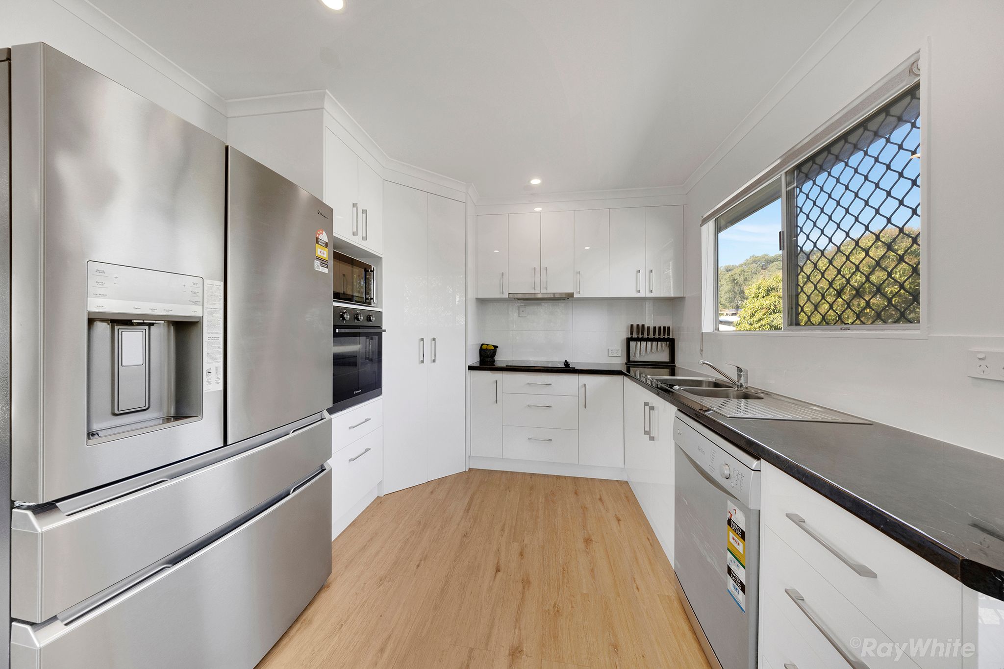 52 Bradford Road — photo 5 of 22