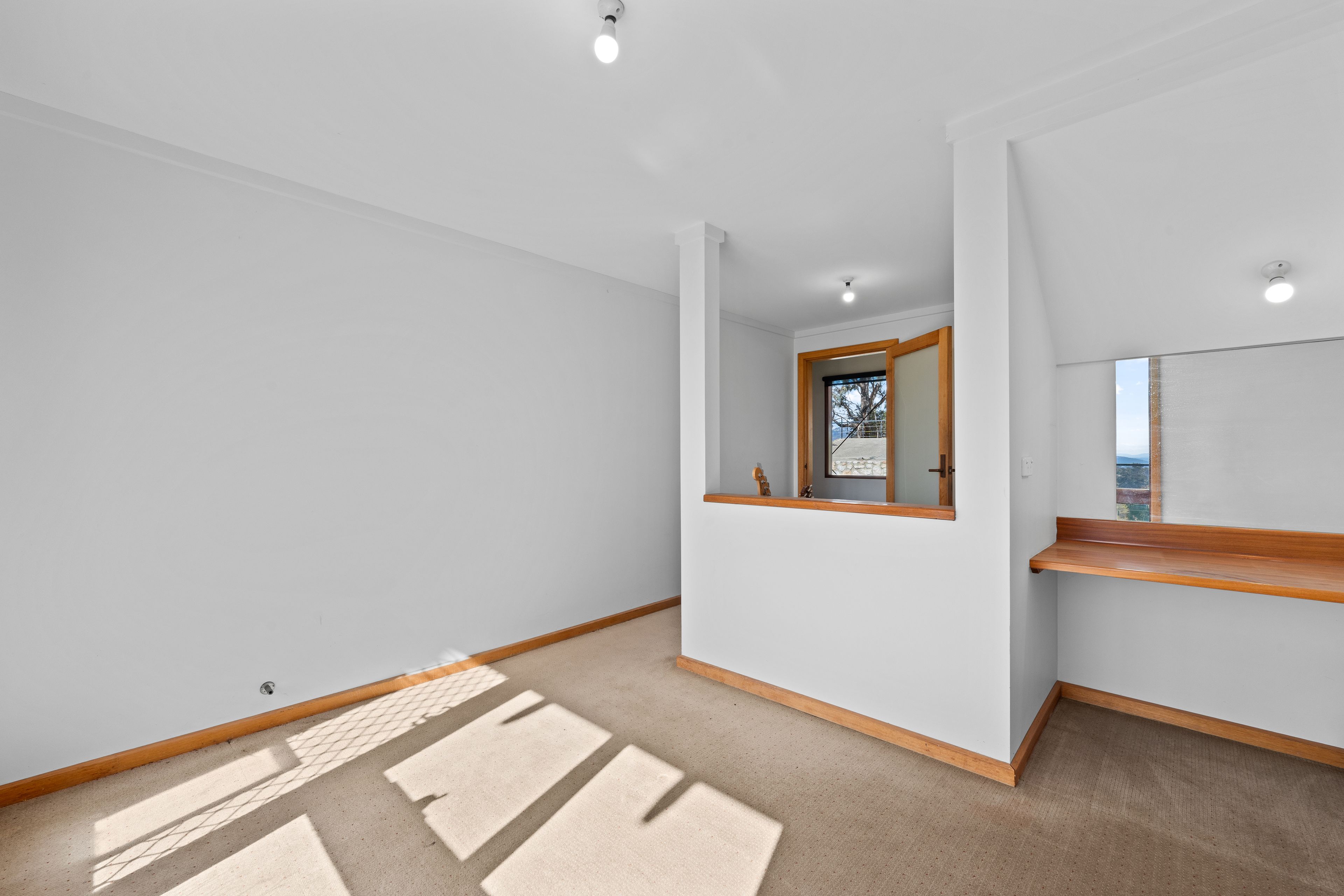 314 Fernleigh Drive — photo 14 of 30