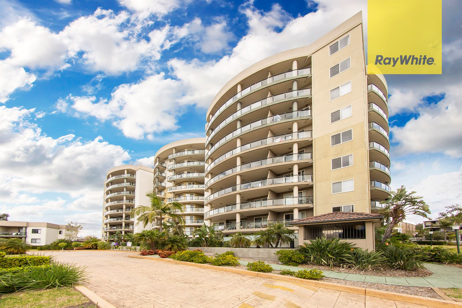 907/91D Bridge Road — photo from Ray White Parramatta