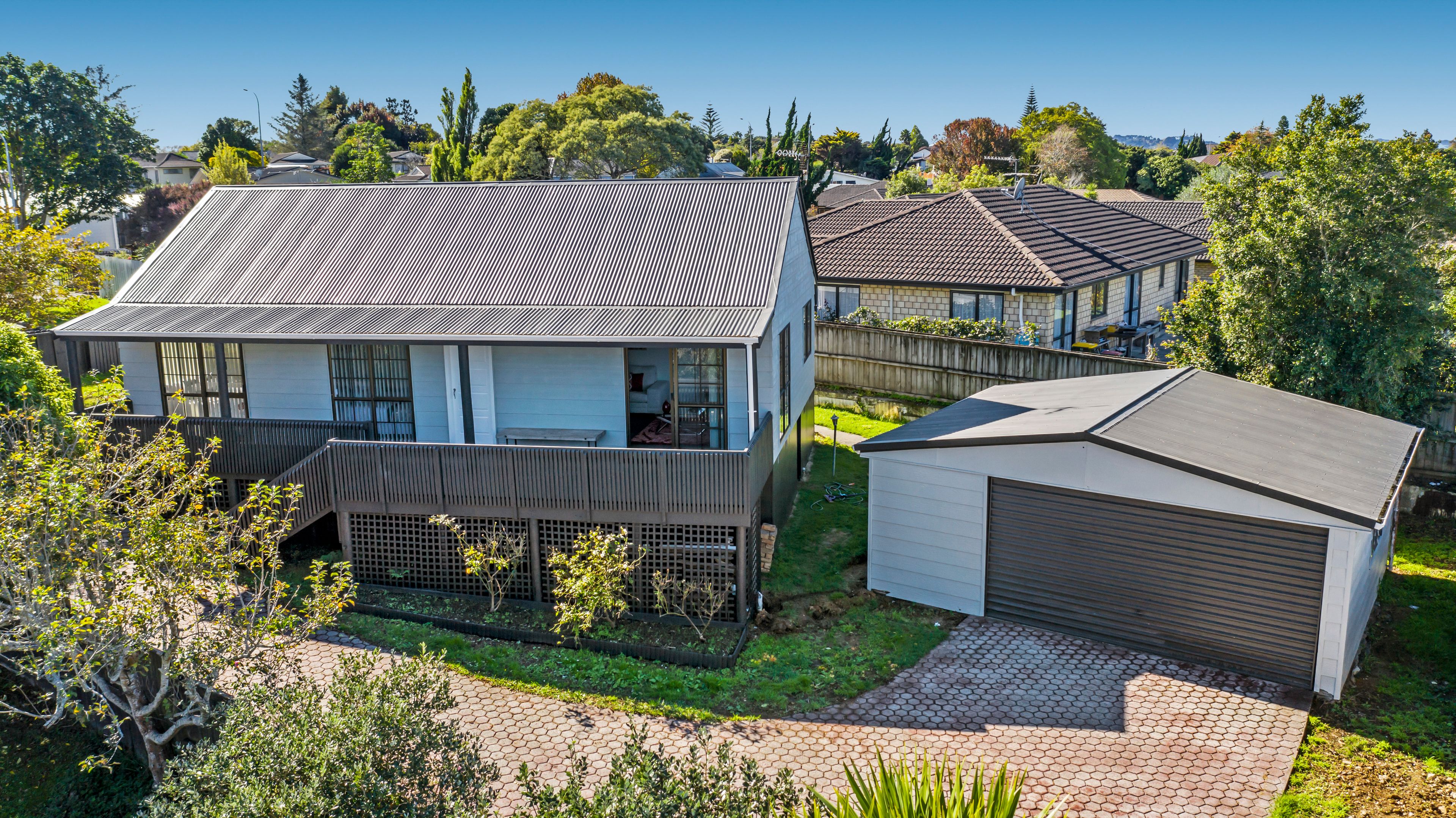 16 Cade Place, Weymouth, Manukau City