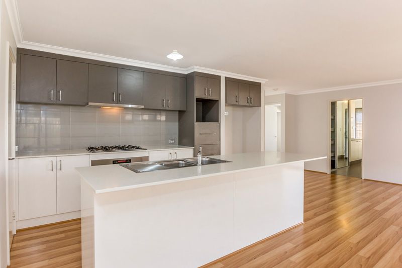 5 Whipbird Street, Baldivis WA 6171