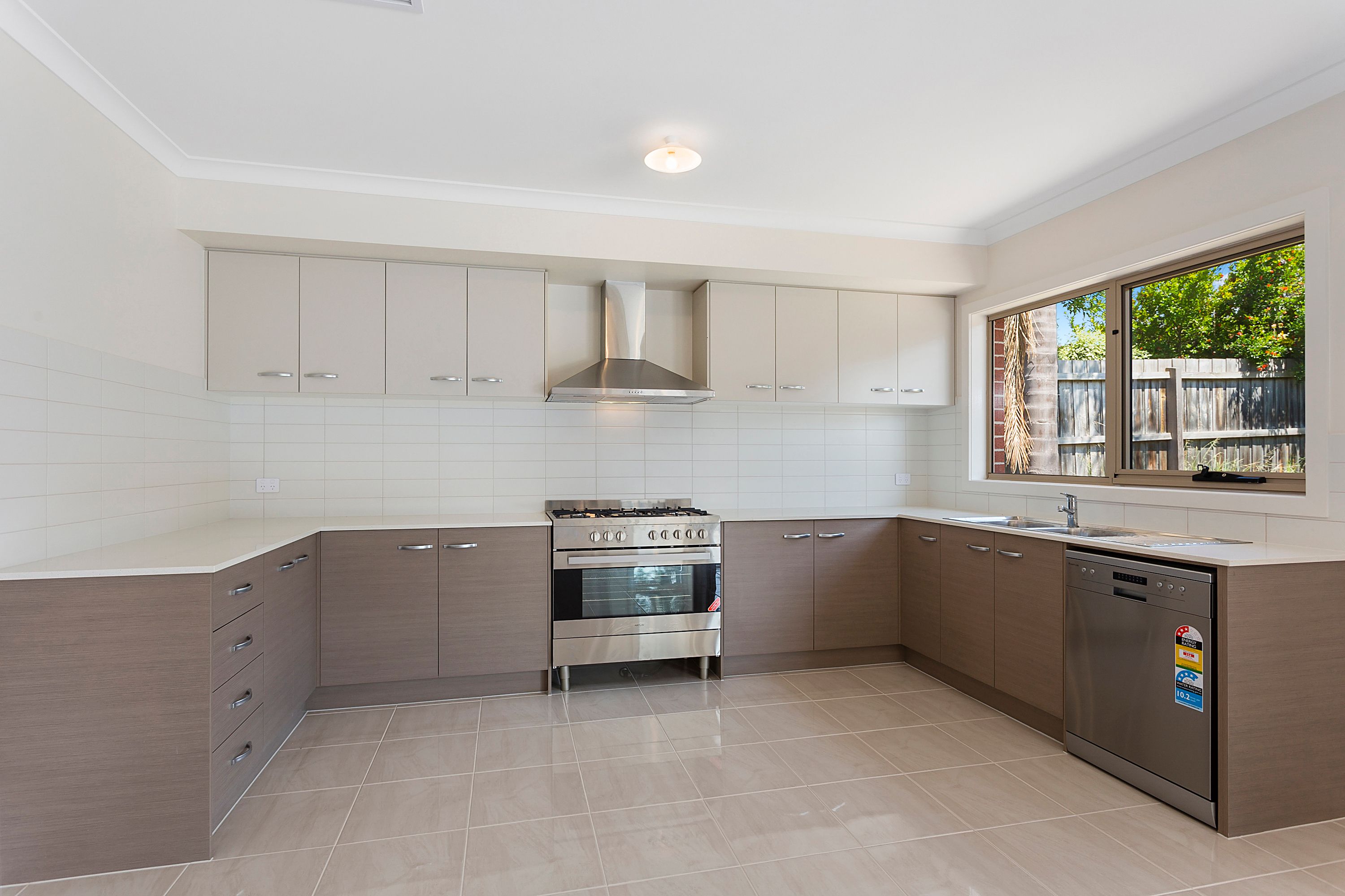 130a Duncan Drive, Pakenham, VIC 3810