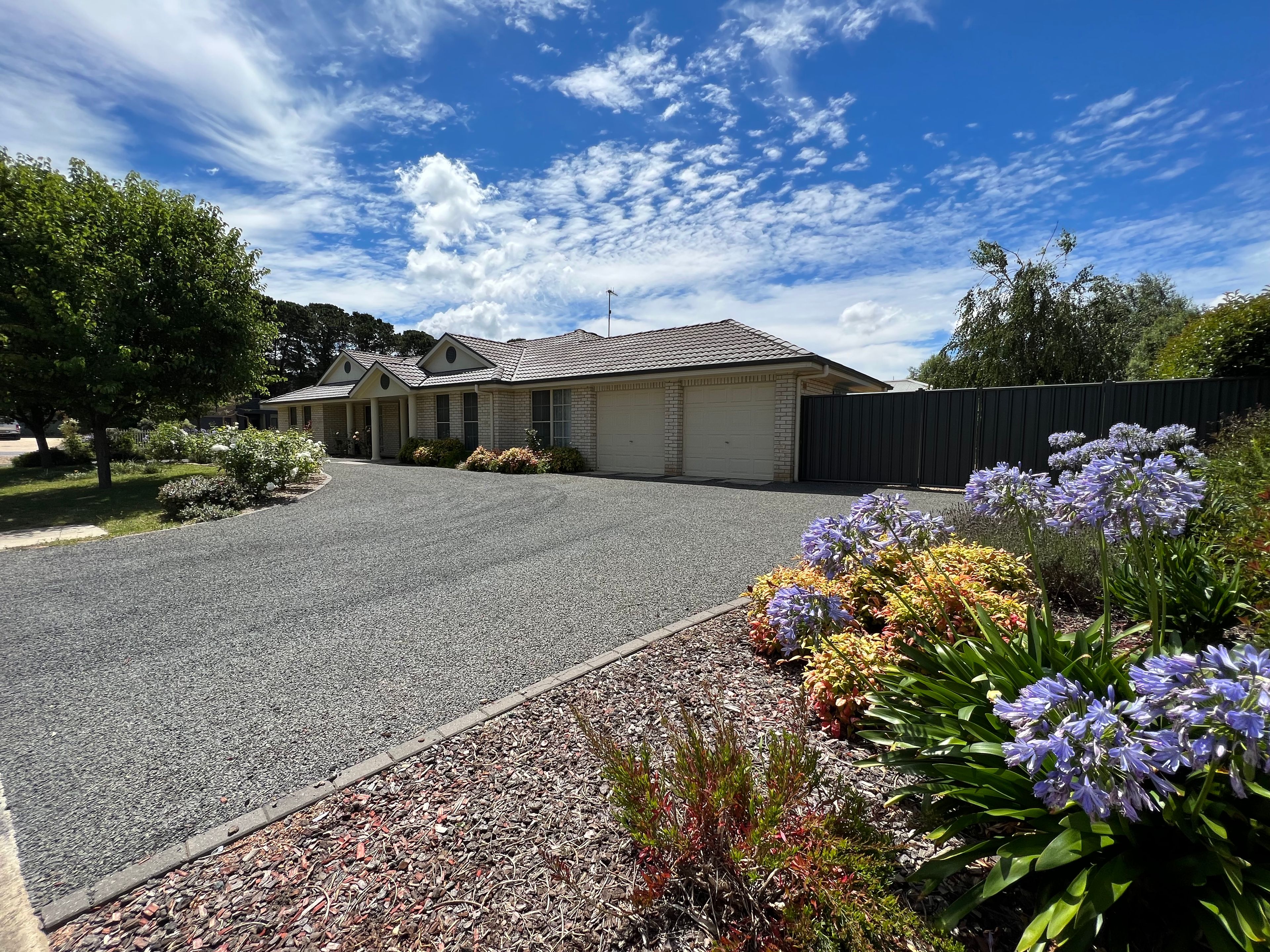 17 Day Circuit, Bungendore, NSW 2621