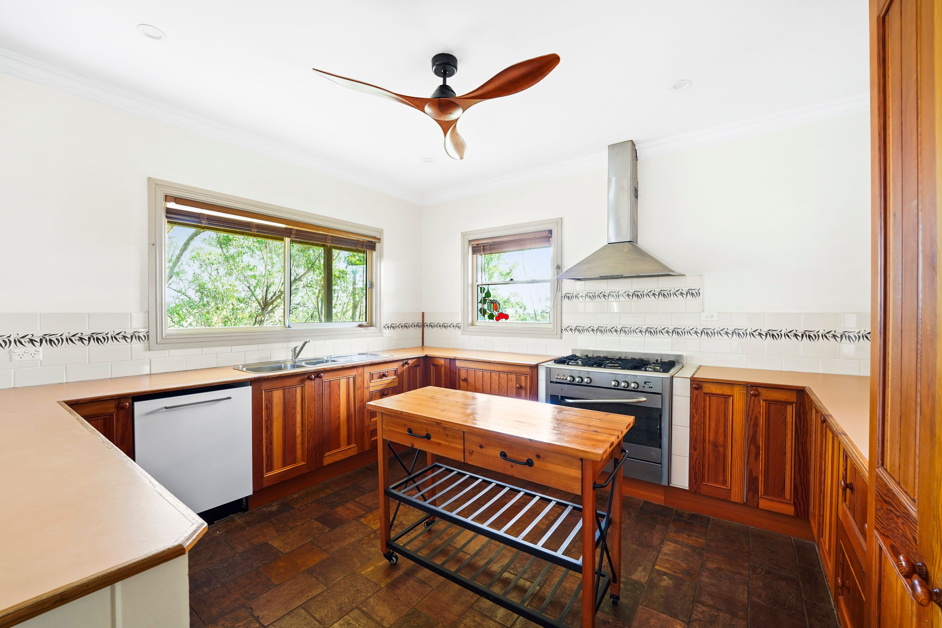 11 Cumberteen Street, Hill Top, NSW 2575 House for Rent Ray White