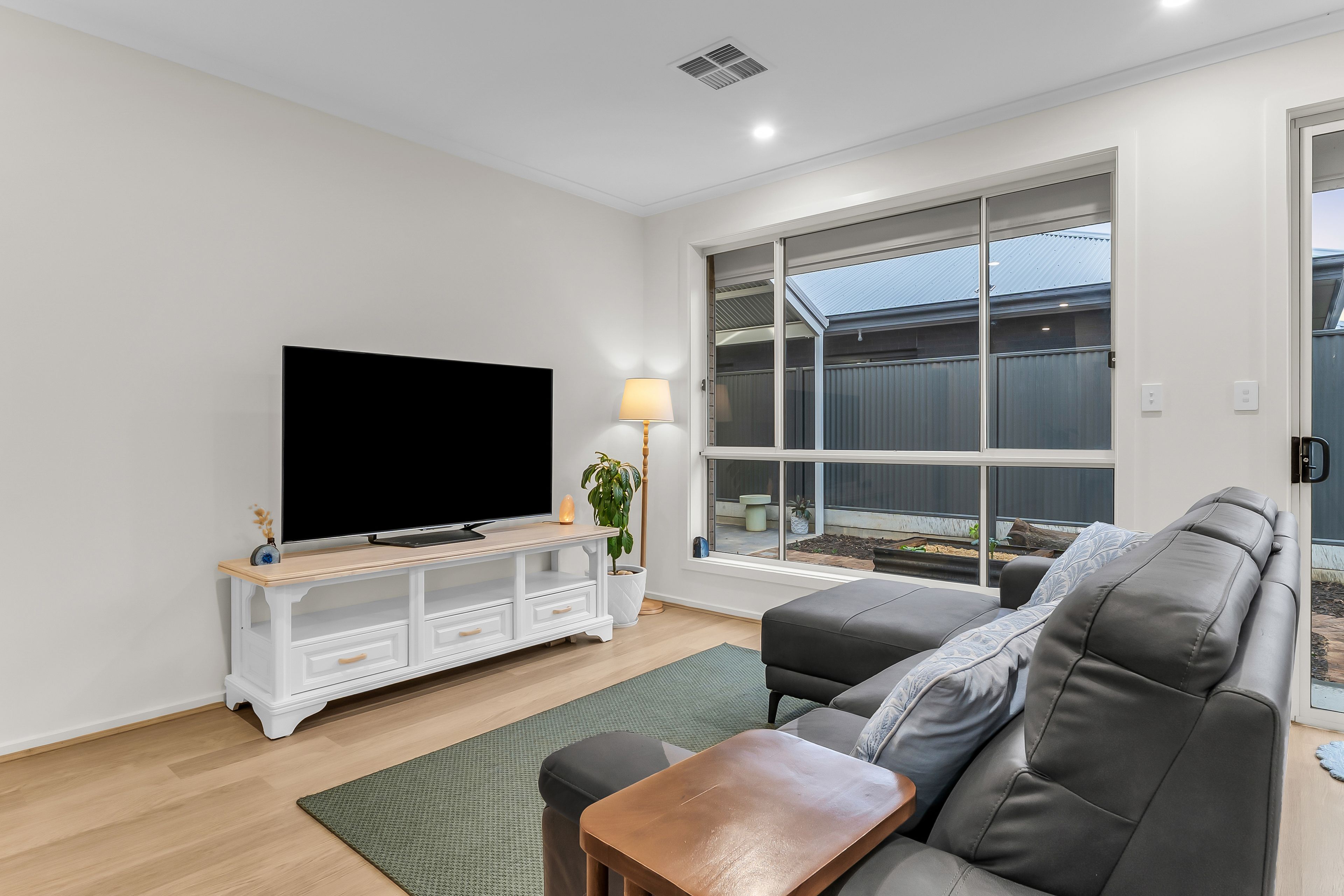 23 Corymbia Avenue — photo 11 of 30