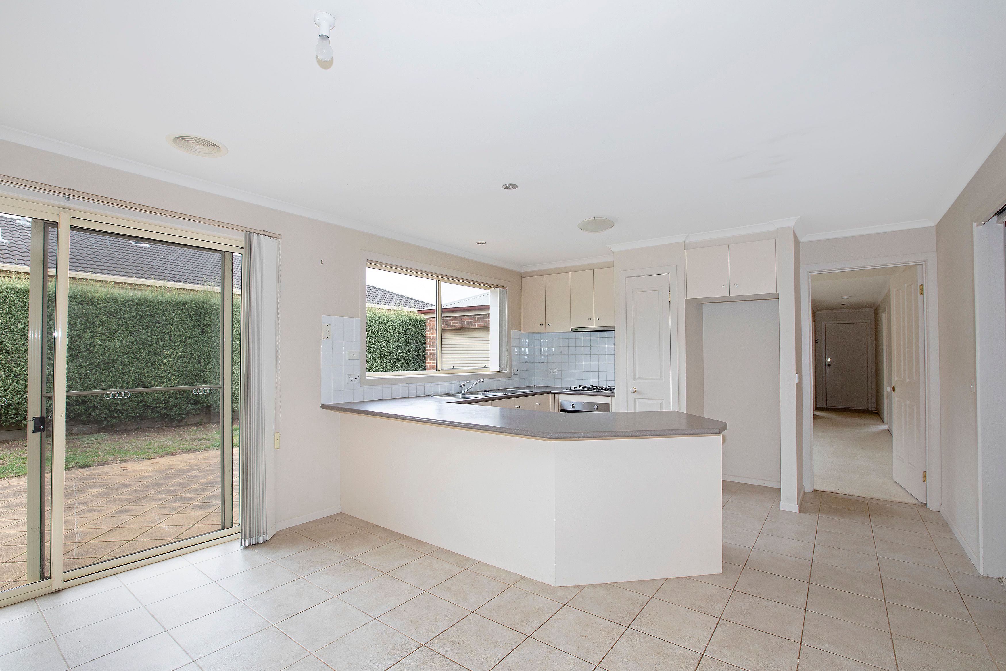 38 Monterey Drive, Waurn Ponds, VIC 3216