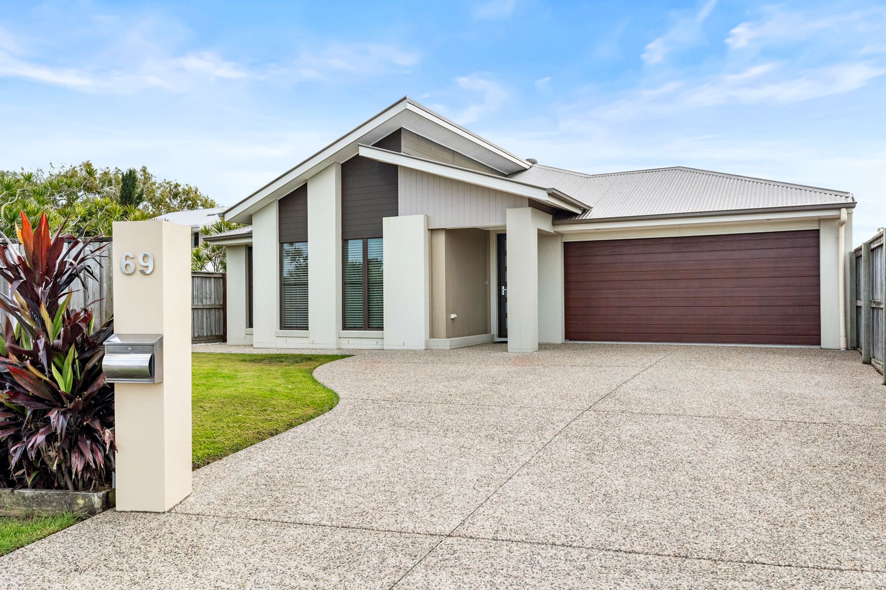 69 Bunker Road, Victoria Point, QLD 4165