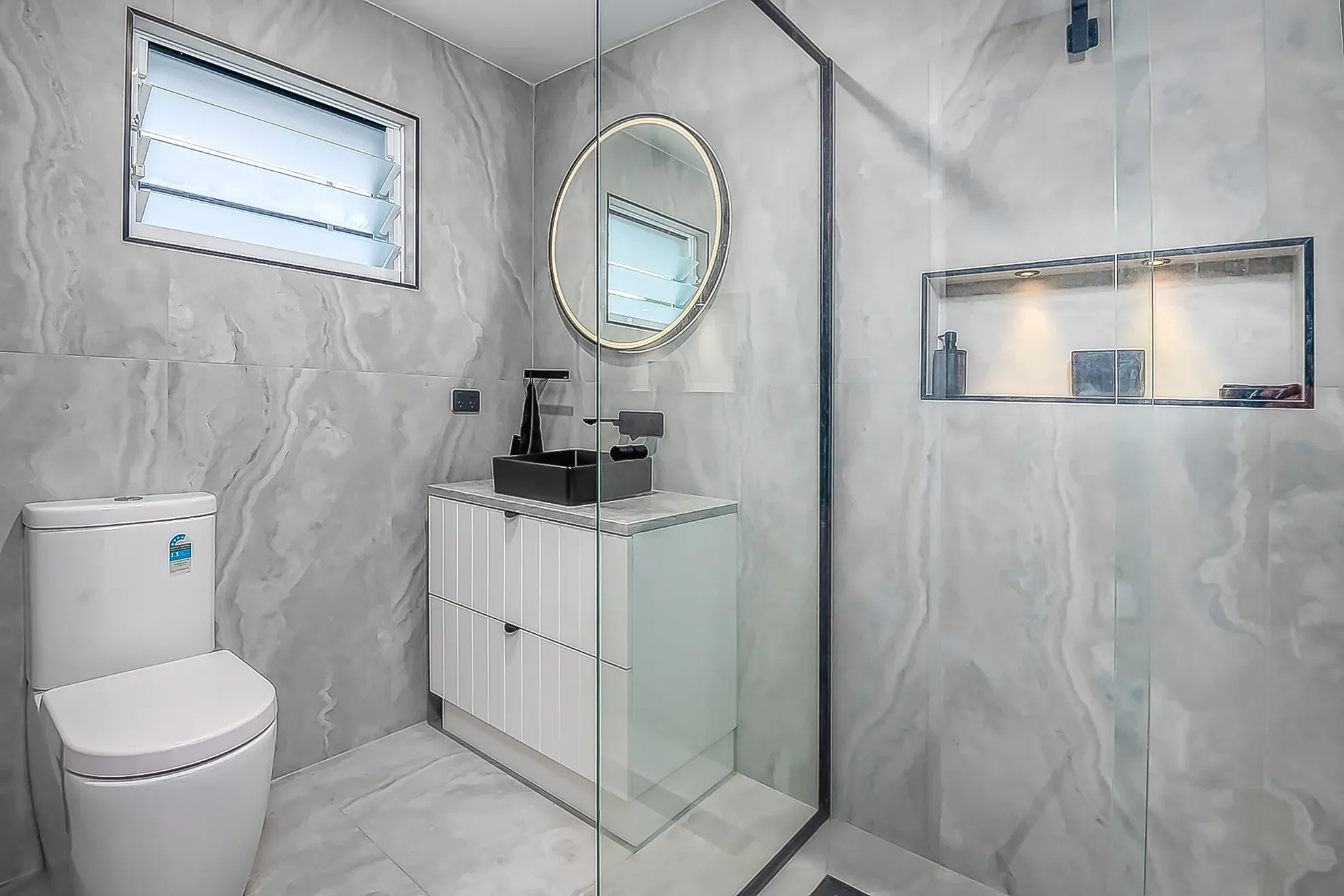 110 Salerno — photo 7 of 10