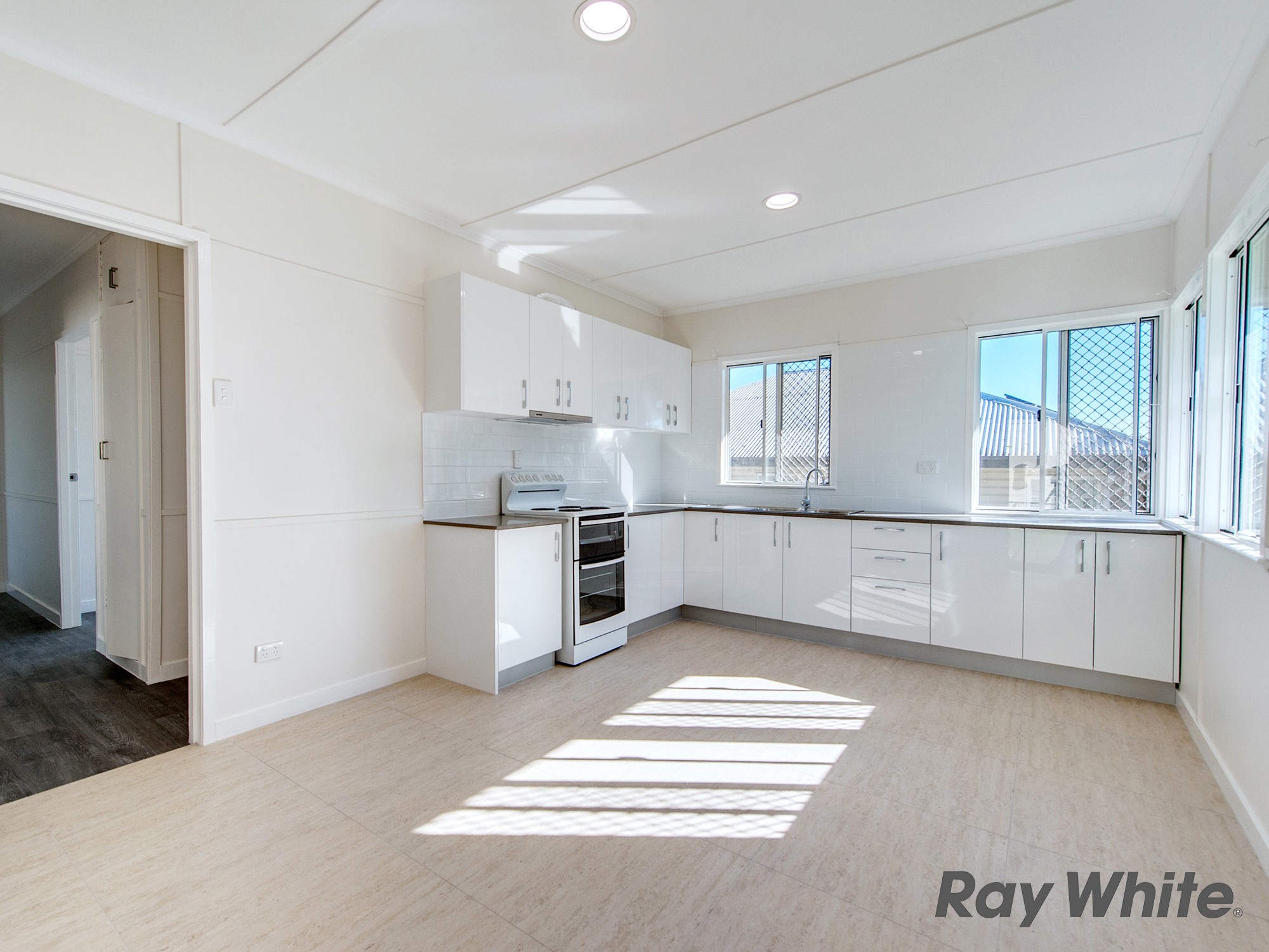 77 Poplar Street, Inala, QLD 4077