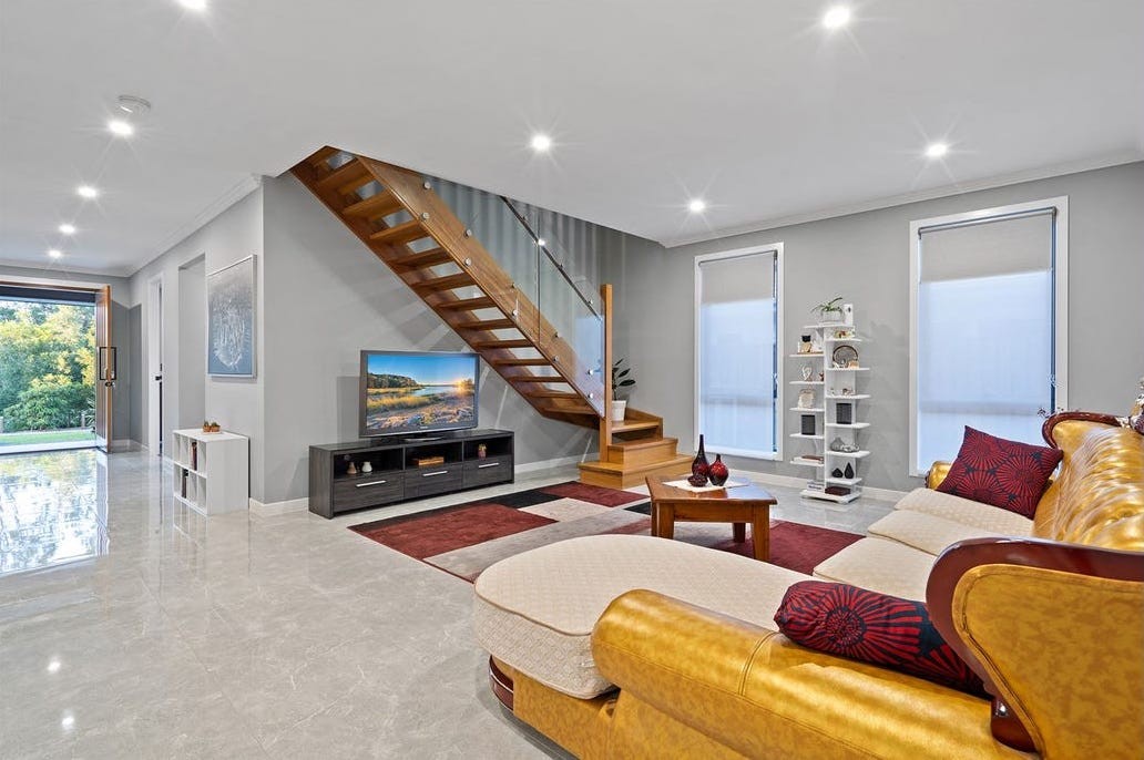 10 Abbeydale Road, Greenbank, QLD 4124