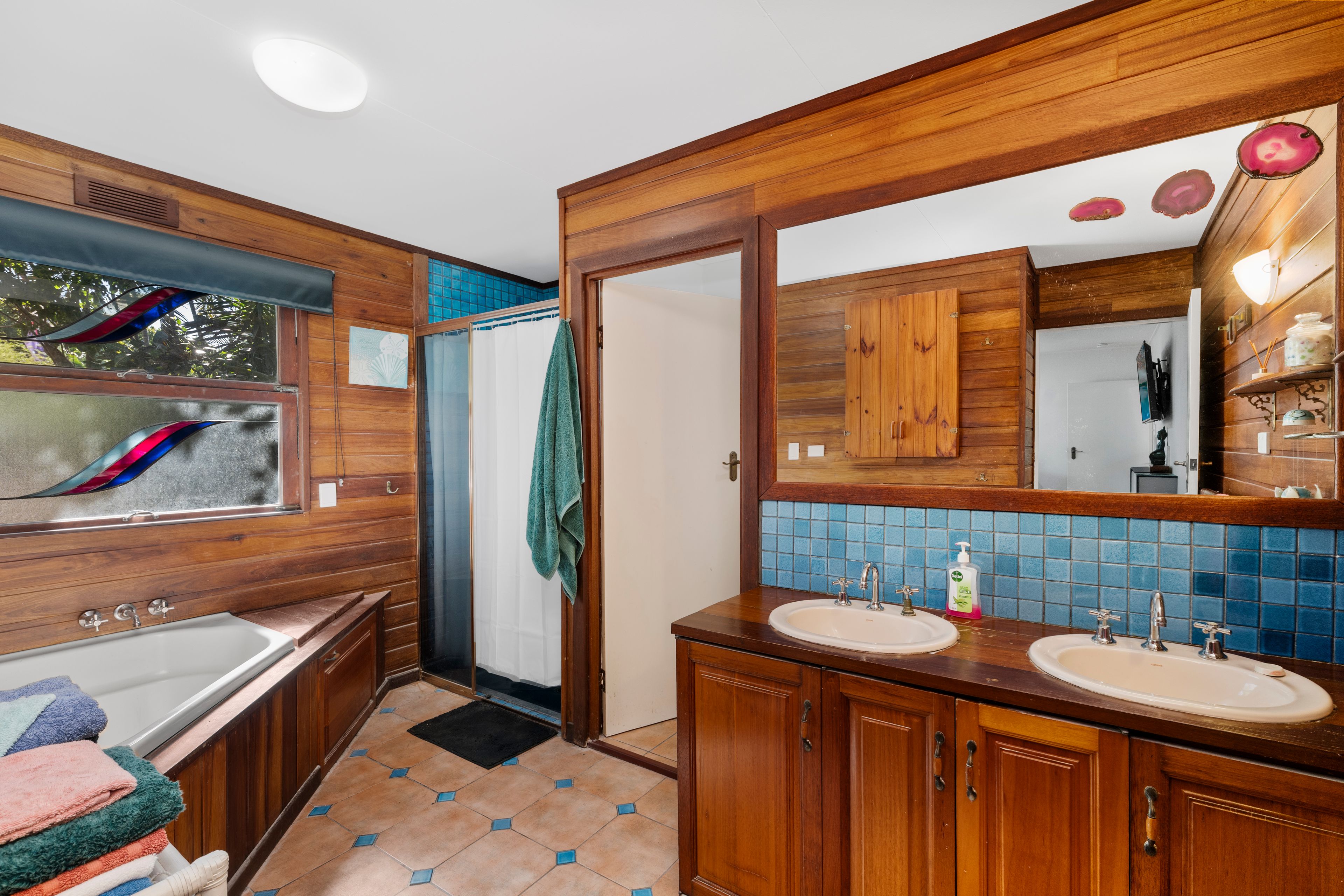 12 Turnbridge Street — photo 7 of 18