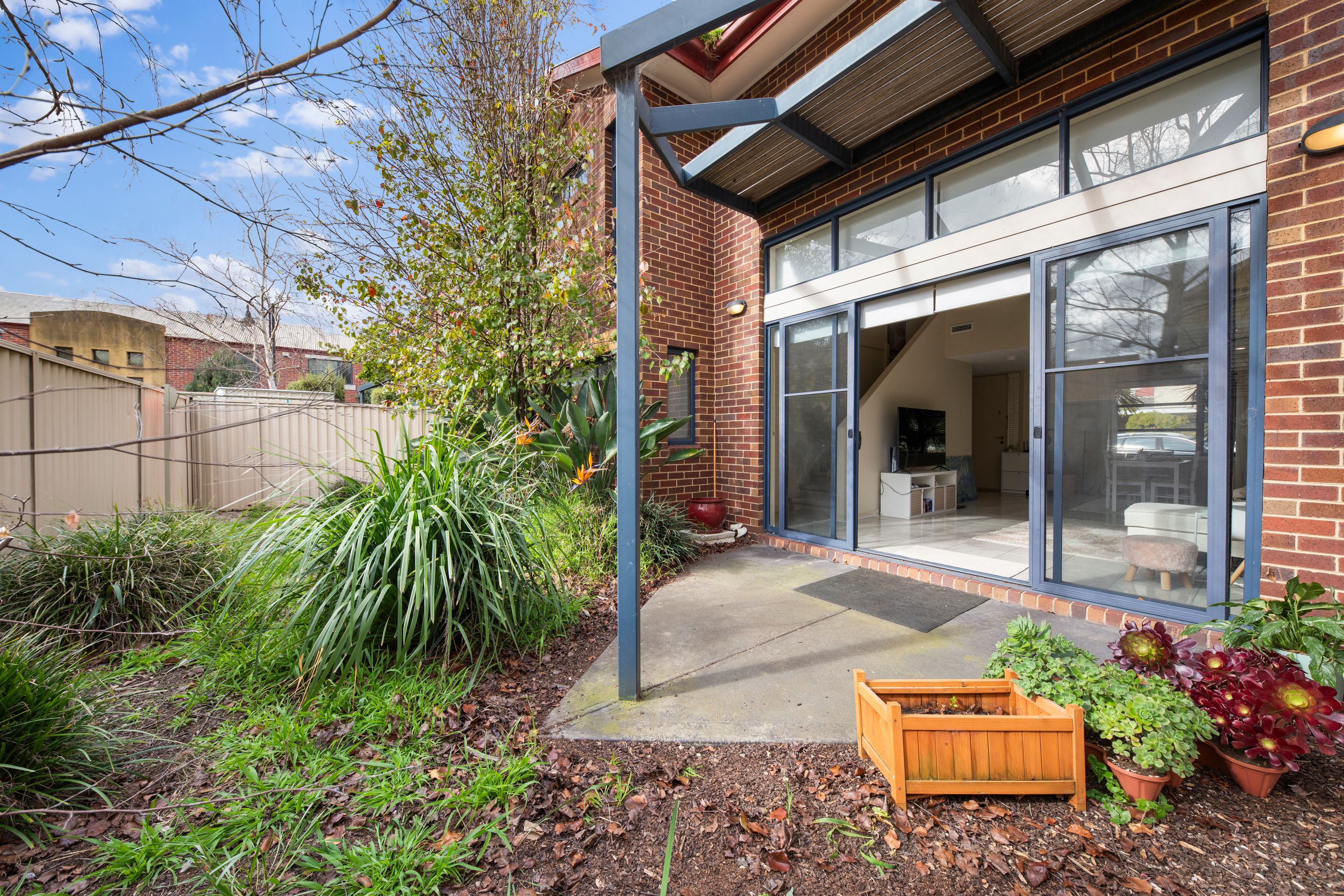 2 Sunline Terrace — photo 9 of 15