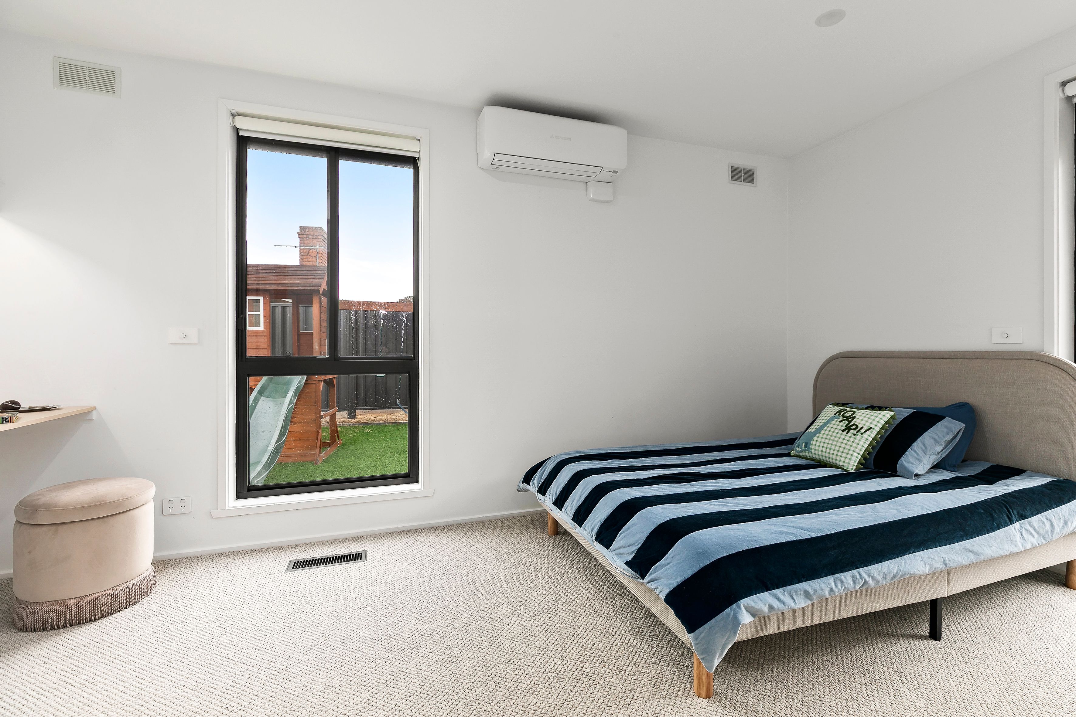 2 Langton Way — photo 11 of 15