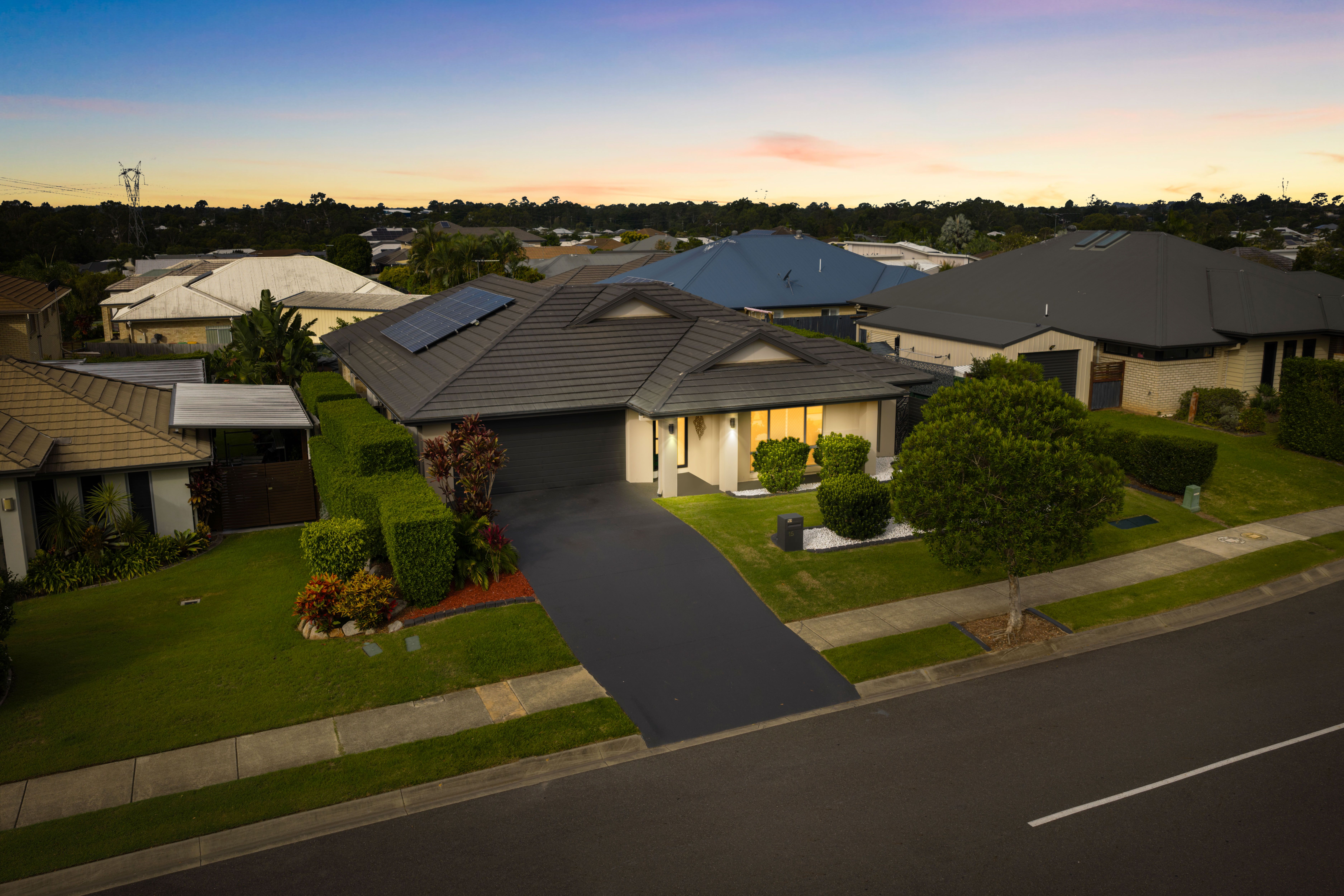 15 Pallas Parade, Warner, QLD 4500