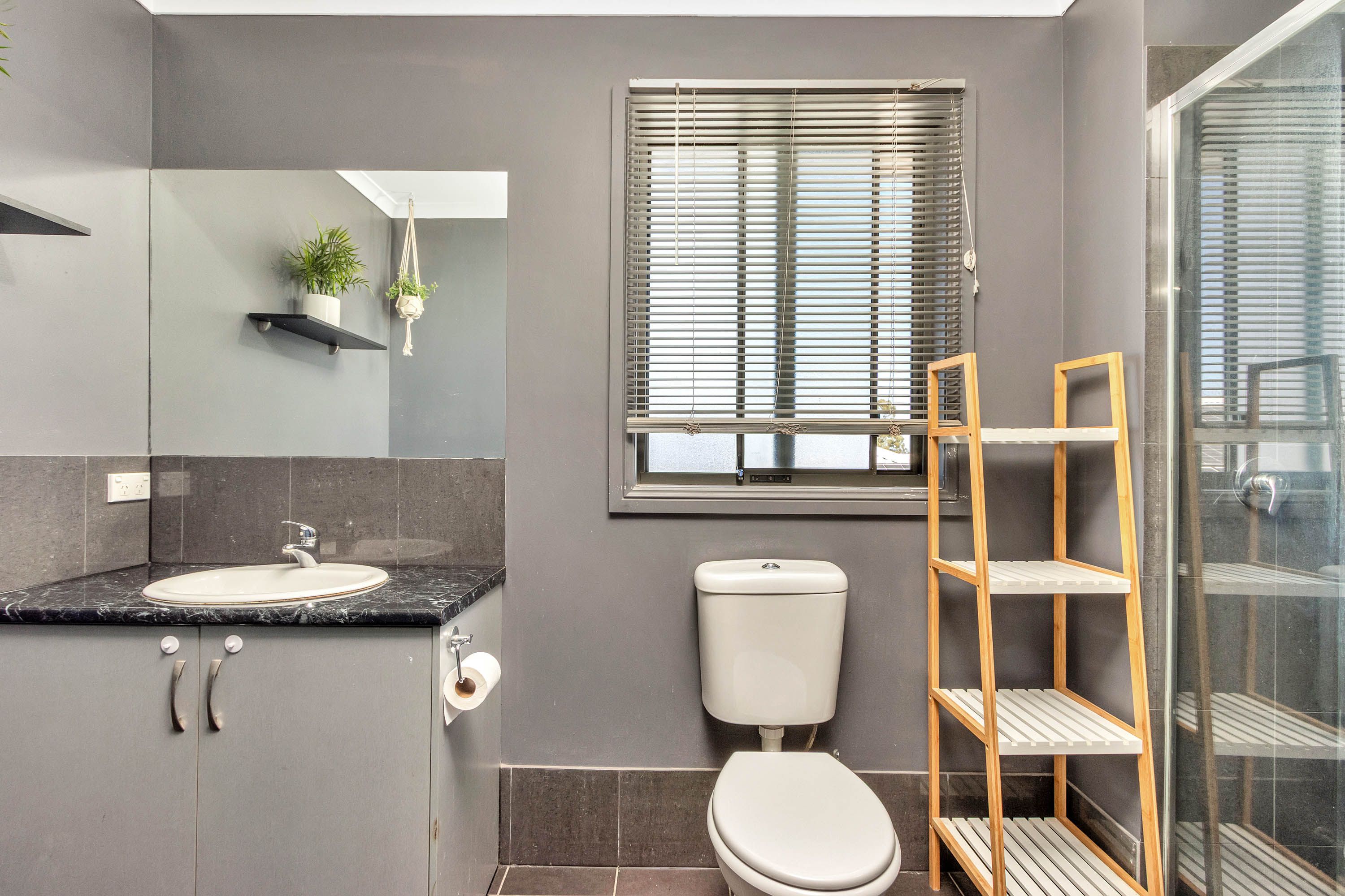 33 Broadmeadows Road — photo 15 of 24