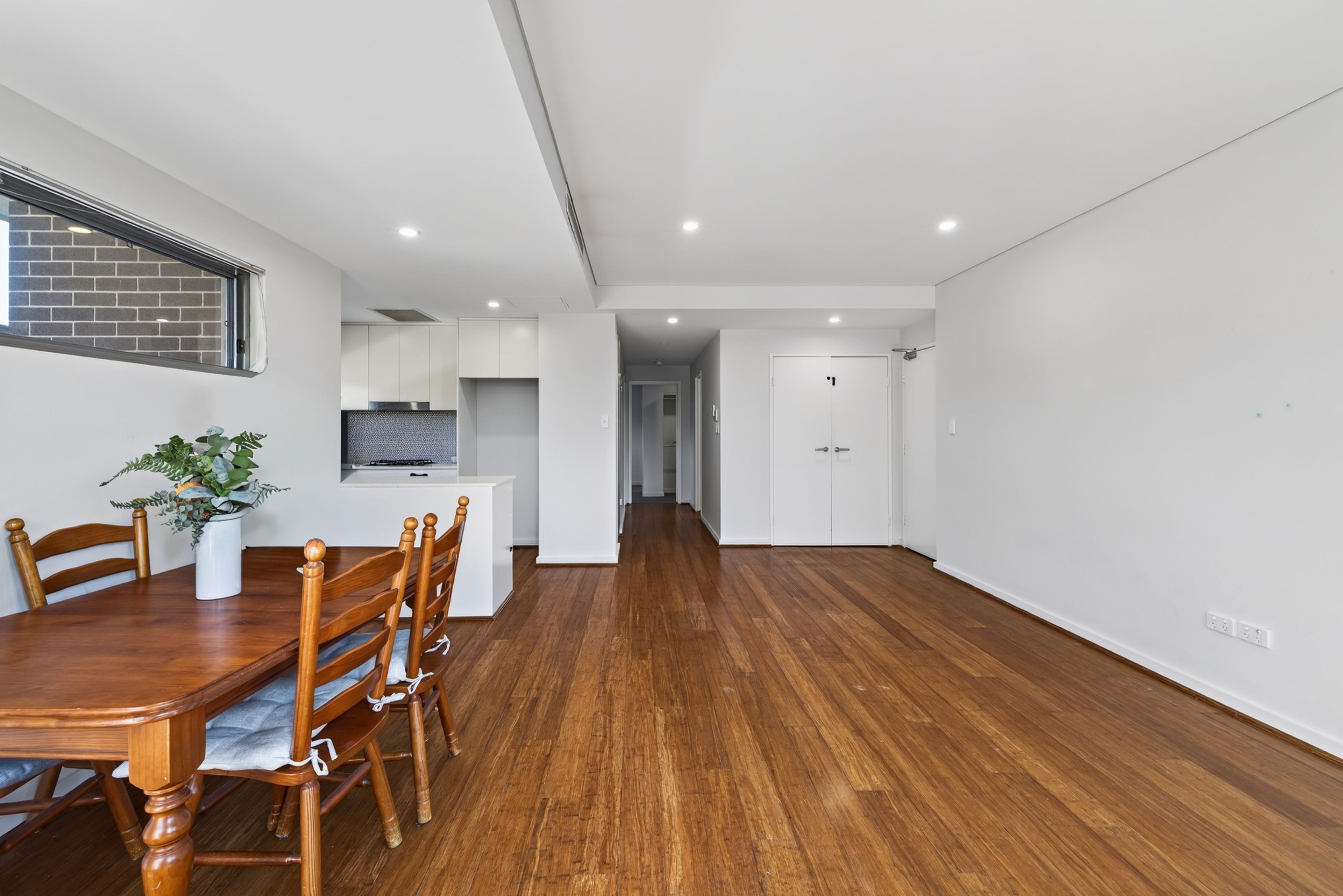 1/33 Percy Street — photo 7 of 16