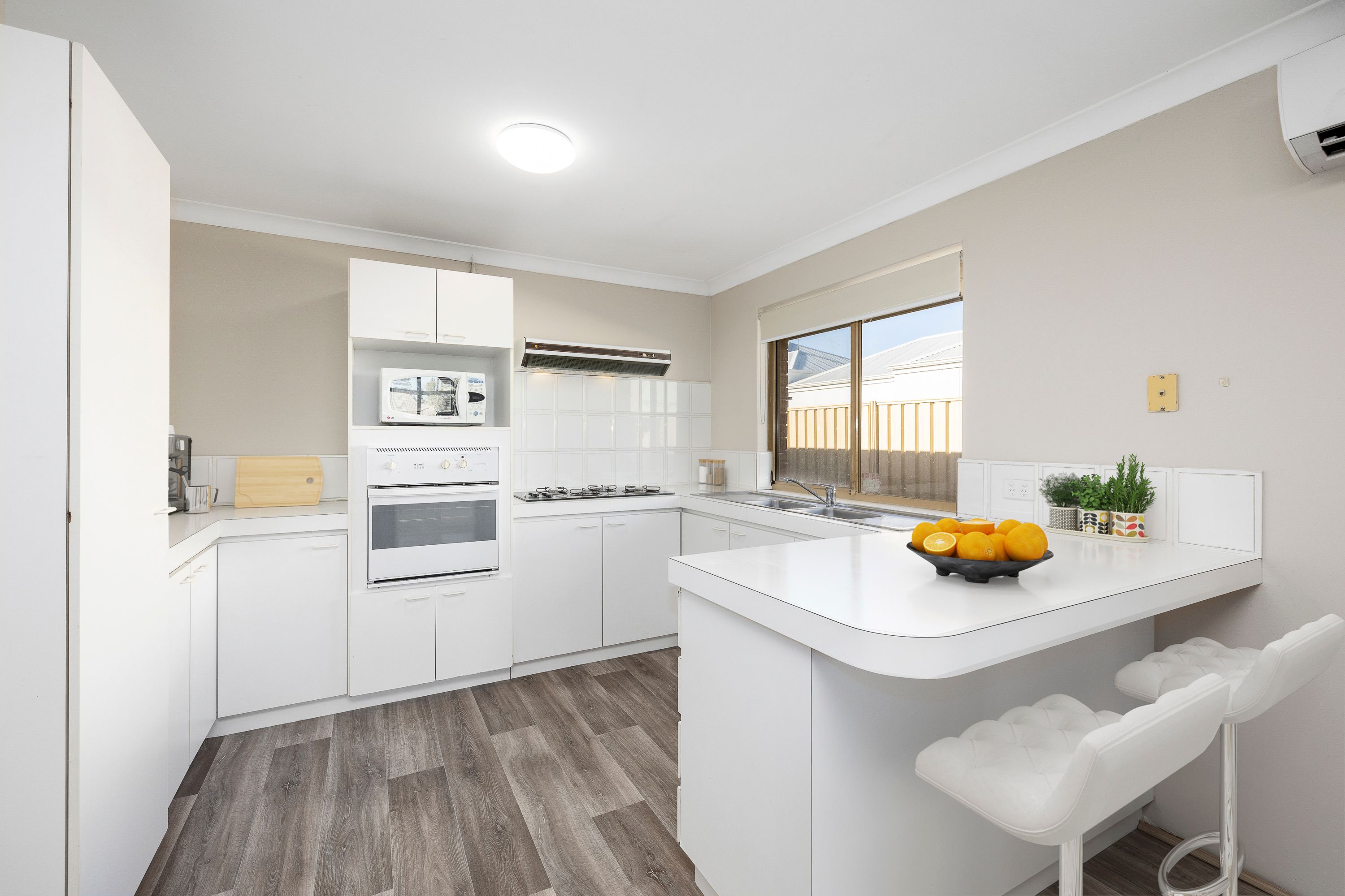 2/17 Surrey Street, Dianella, WA 6059