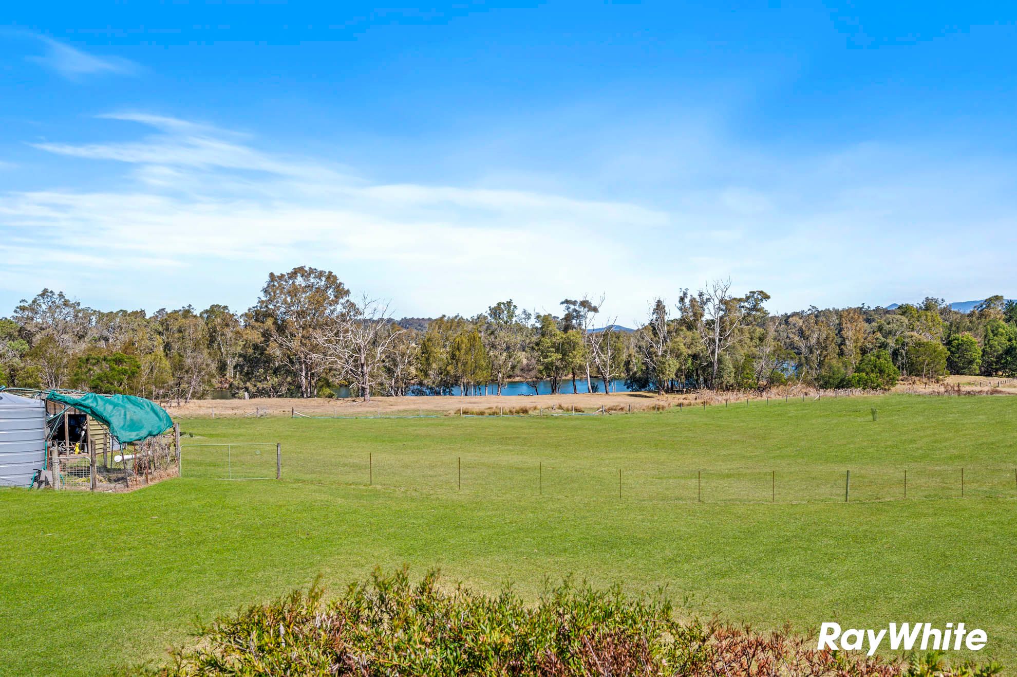 A Rare Moruya Riverfront Escape — photo 27 of 30