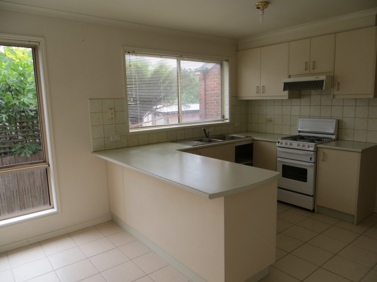 2/3 Prince Street, Clayton, VIC 3168