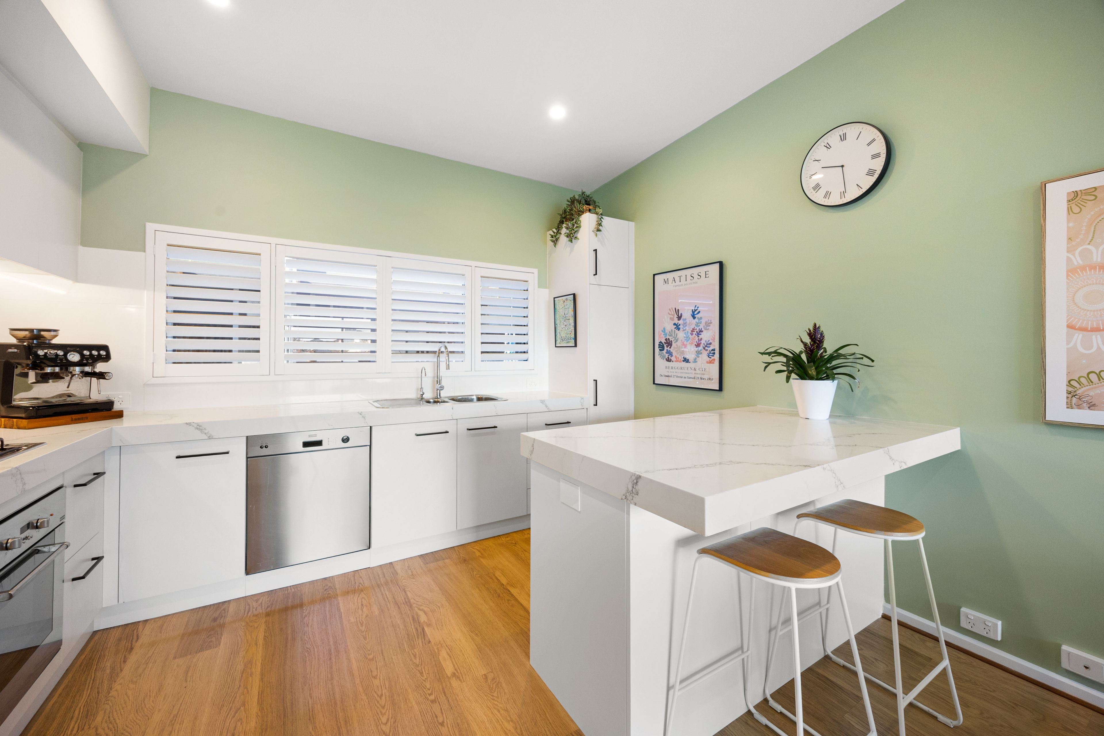 20 Godfrey Street — photo 7 of 16