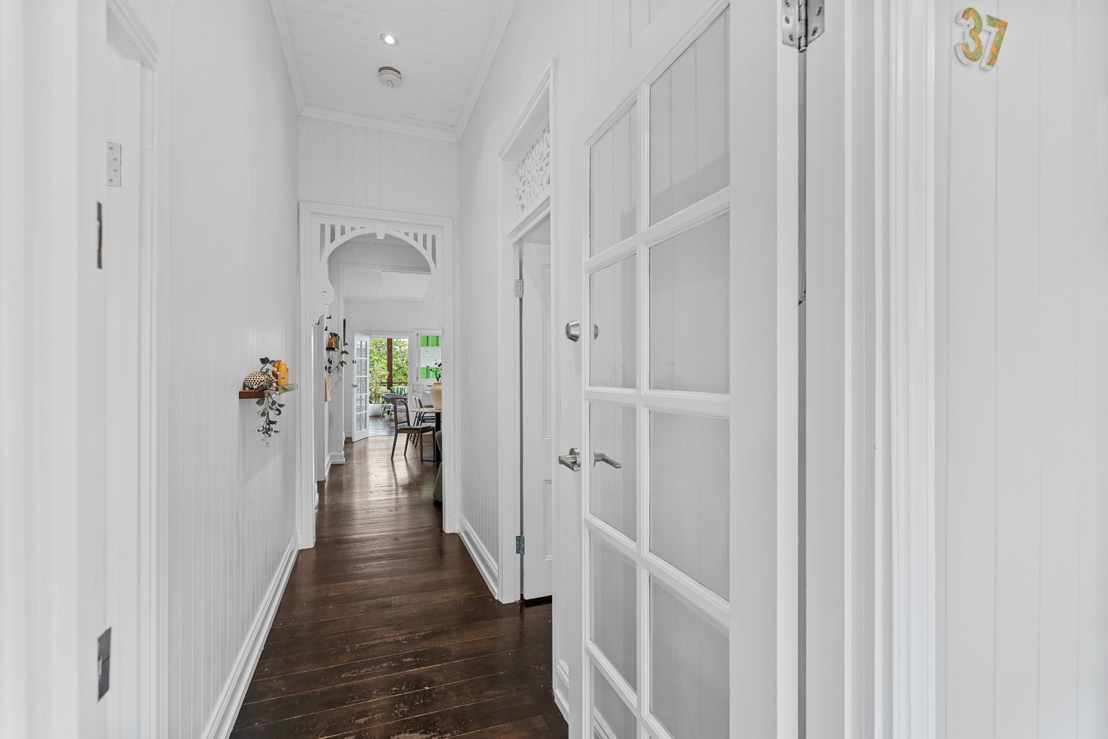 37 Eversley Terrace — photo 5 of 30