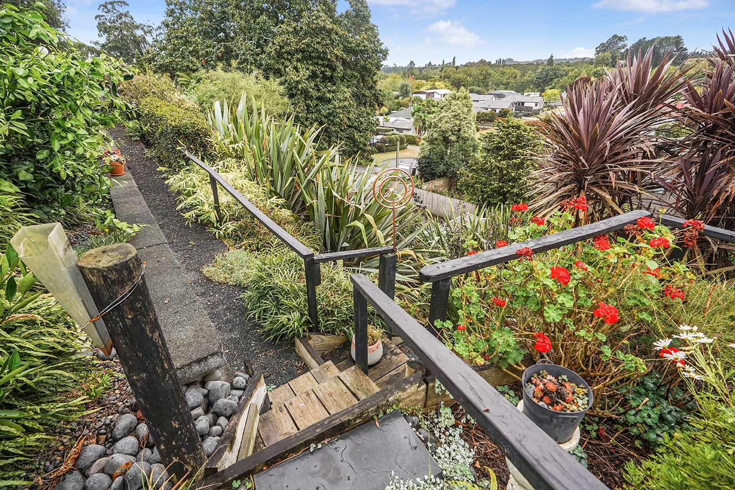 15A Kingsley Street photo 19