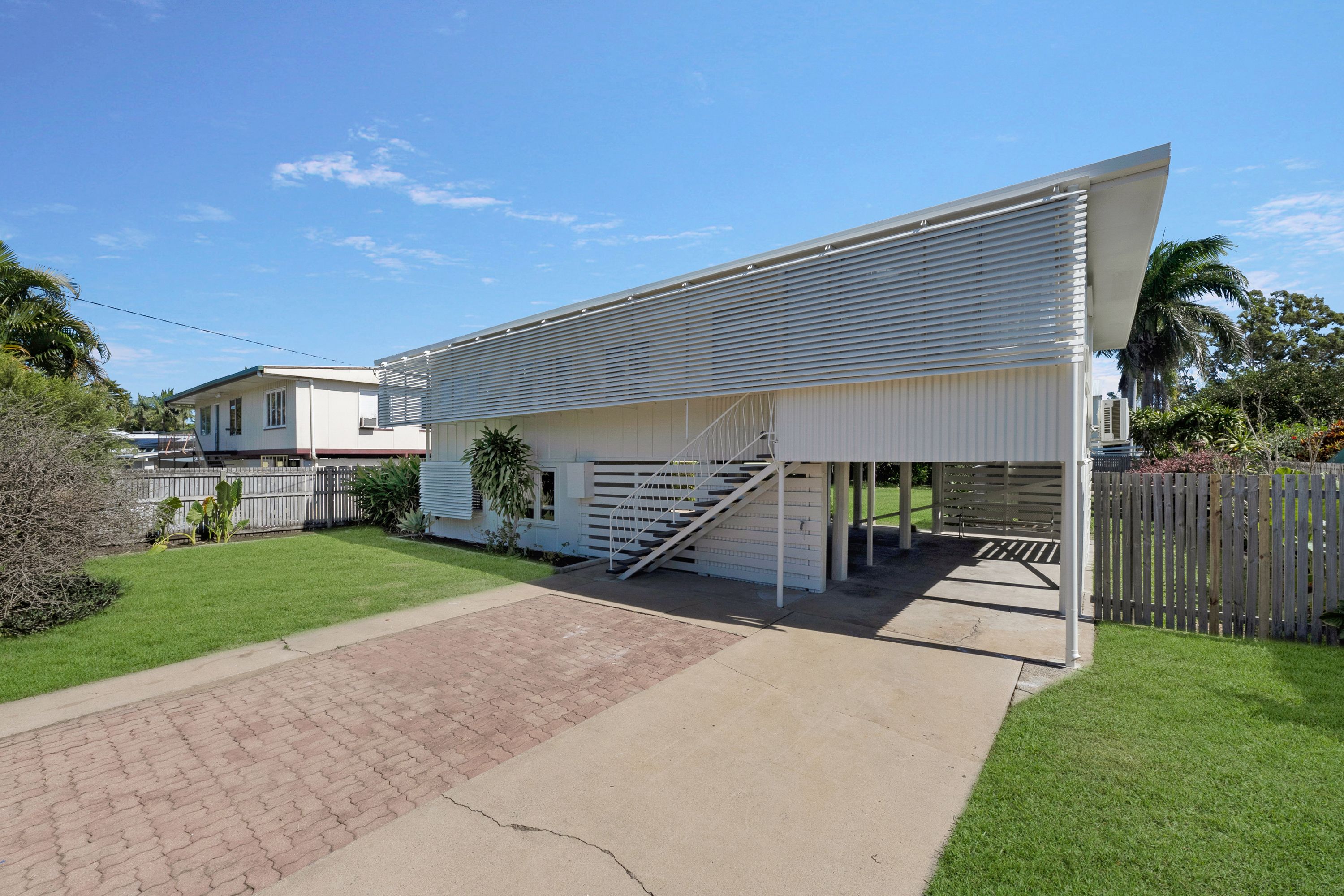 112 Thirteenth Avenue — photo from Ray White Kirwan