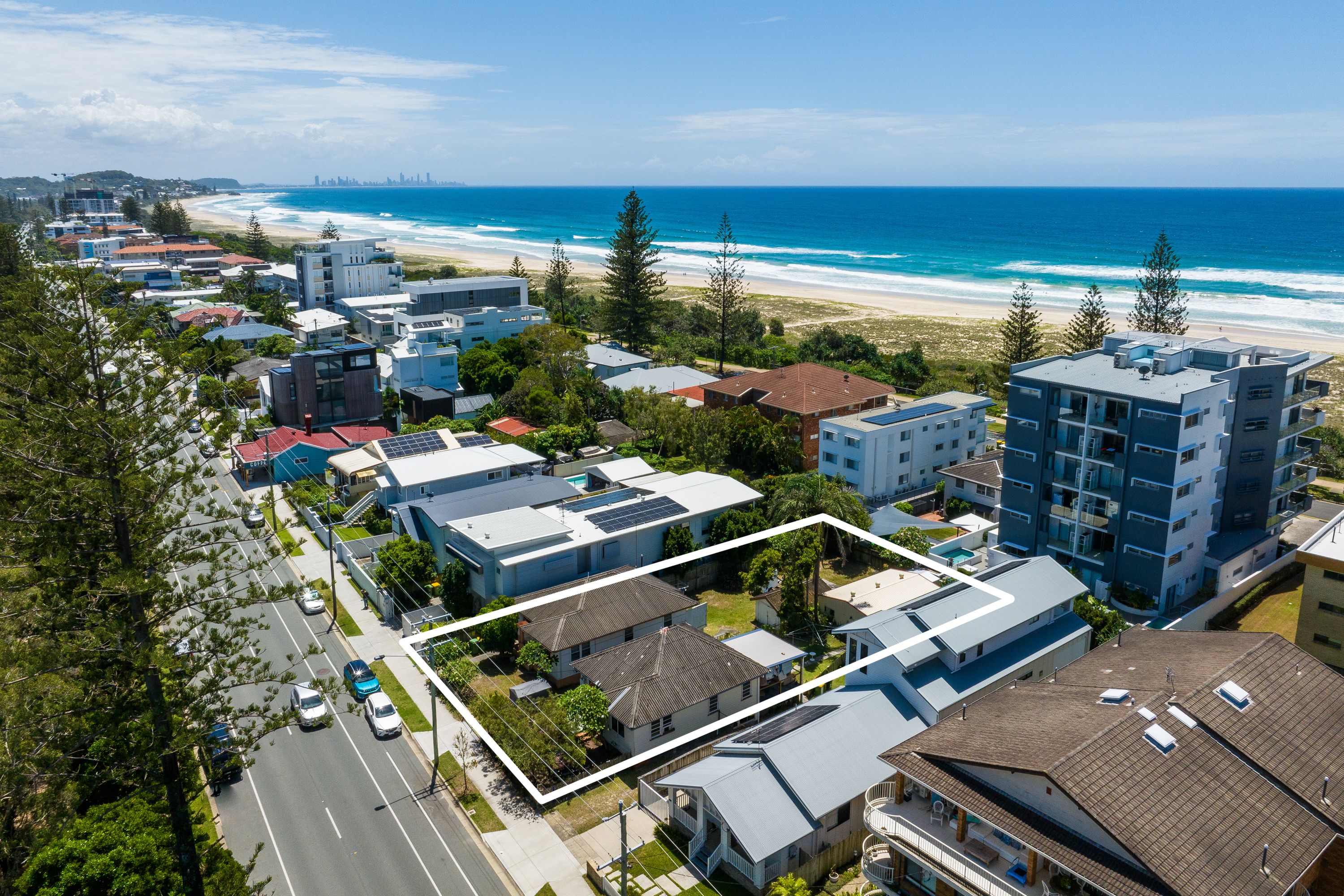 159 Golden Four Drive, Bilinga, QLD 4225