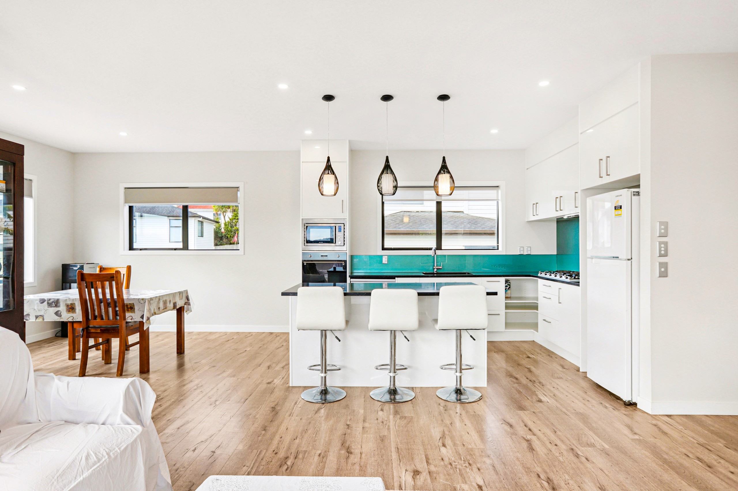 7 Eric Gifford Drive, Ranui, Waitakere City