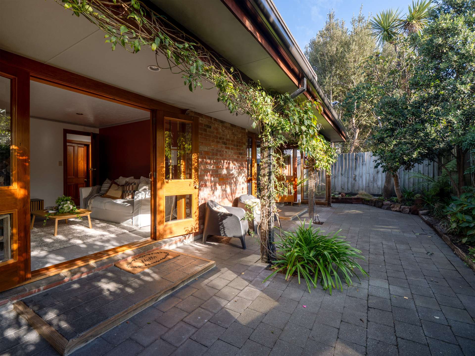 34d Dryden Street photo 23