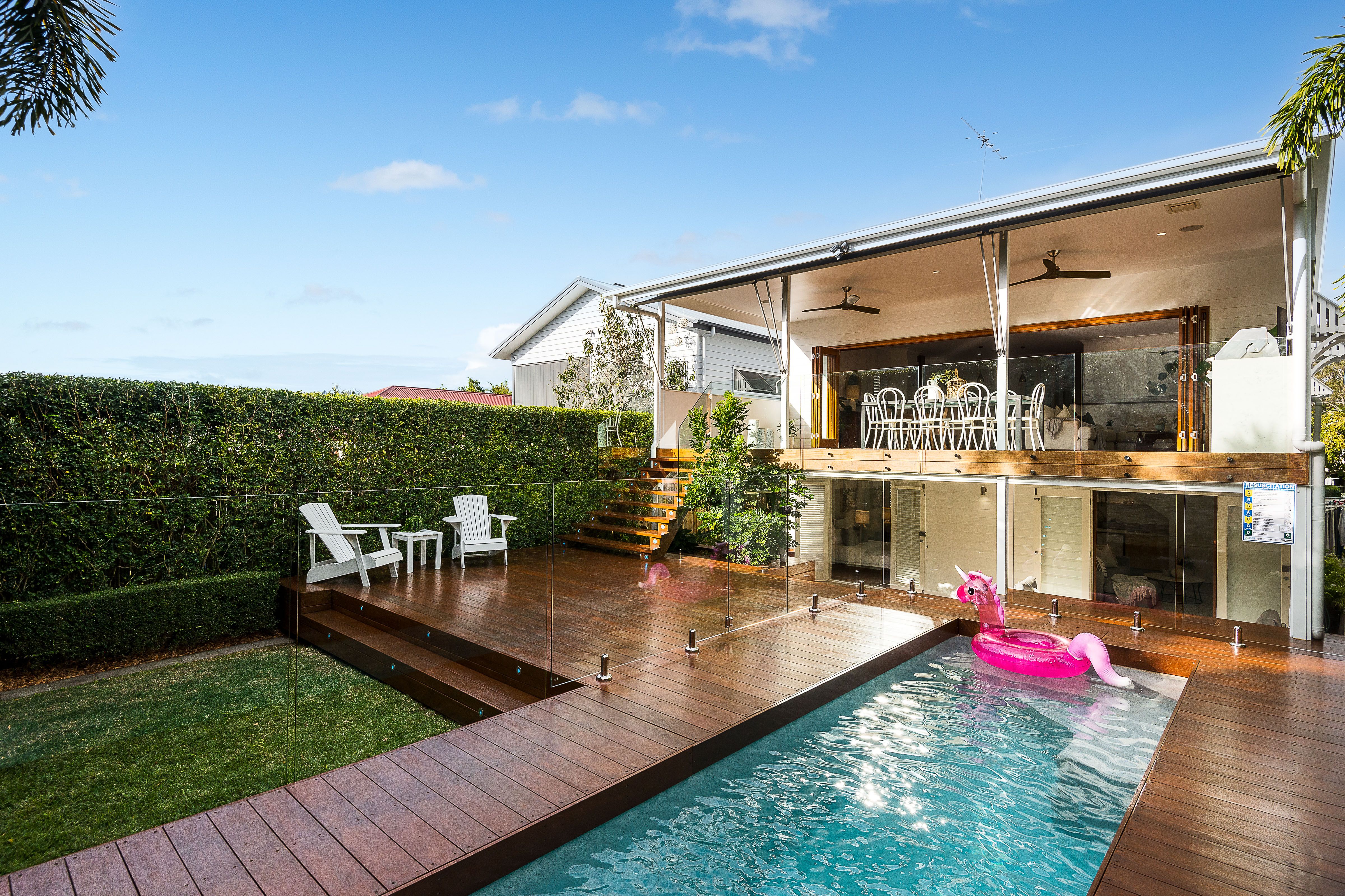 15 Stewart Street, Hawthorne QLD 4171